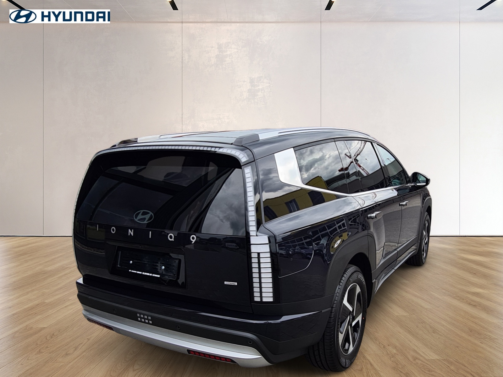 HYUNDAI Ioniq 9 110kWh Amplia 4WD-image-4