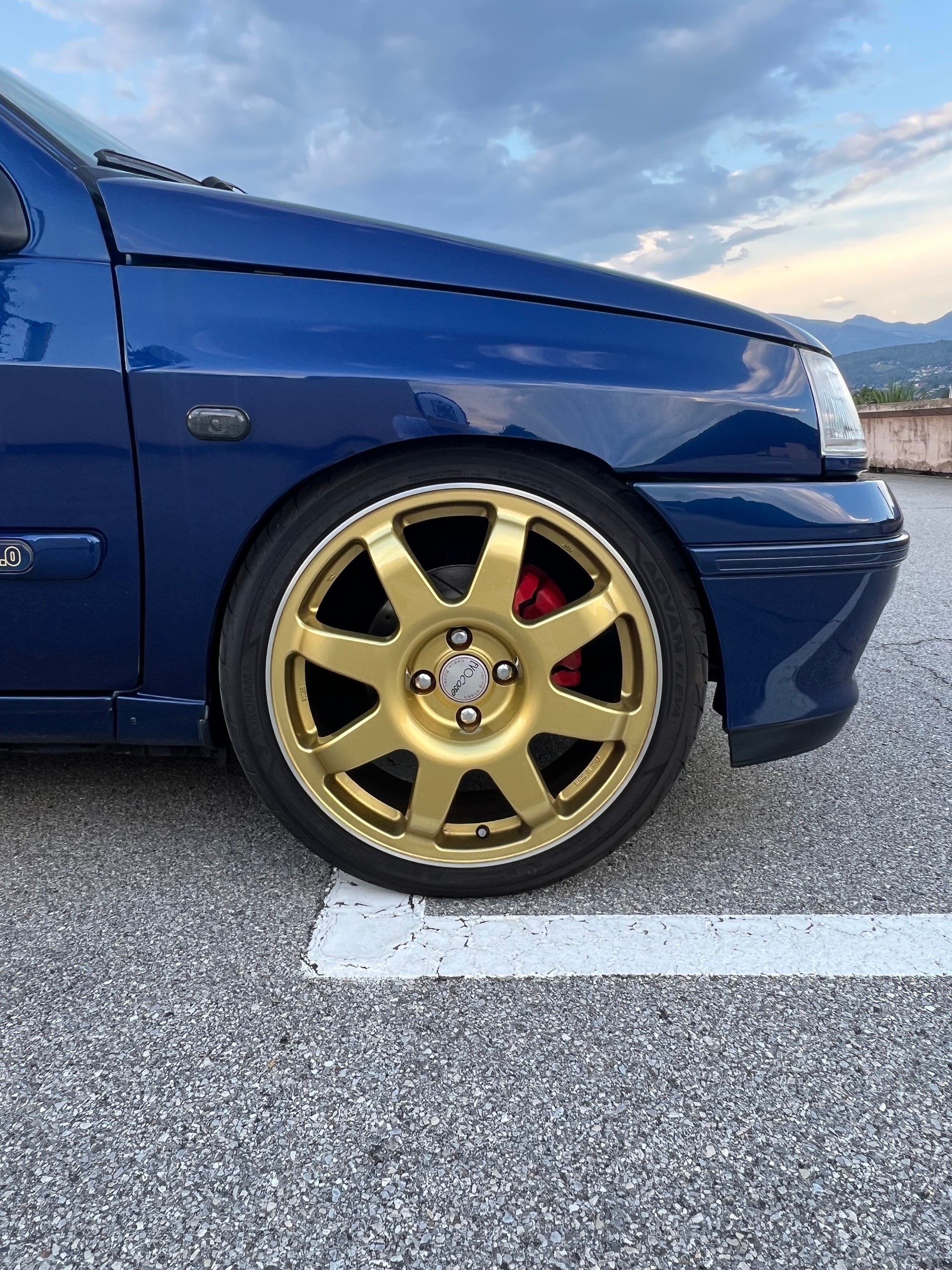 RENAULT Clio 2.0 16V Williams-image-9