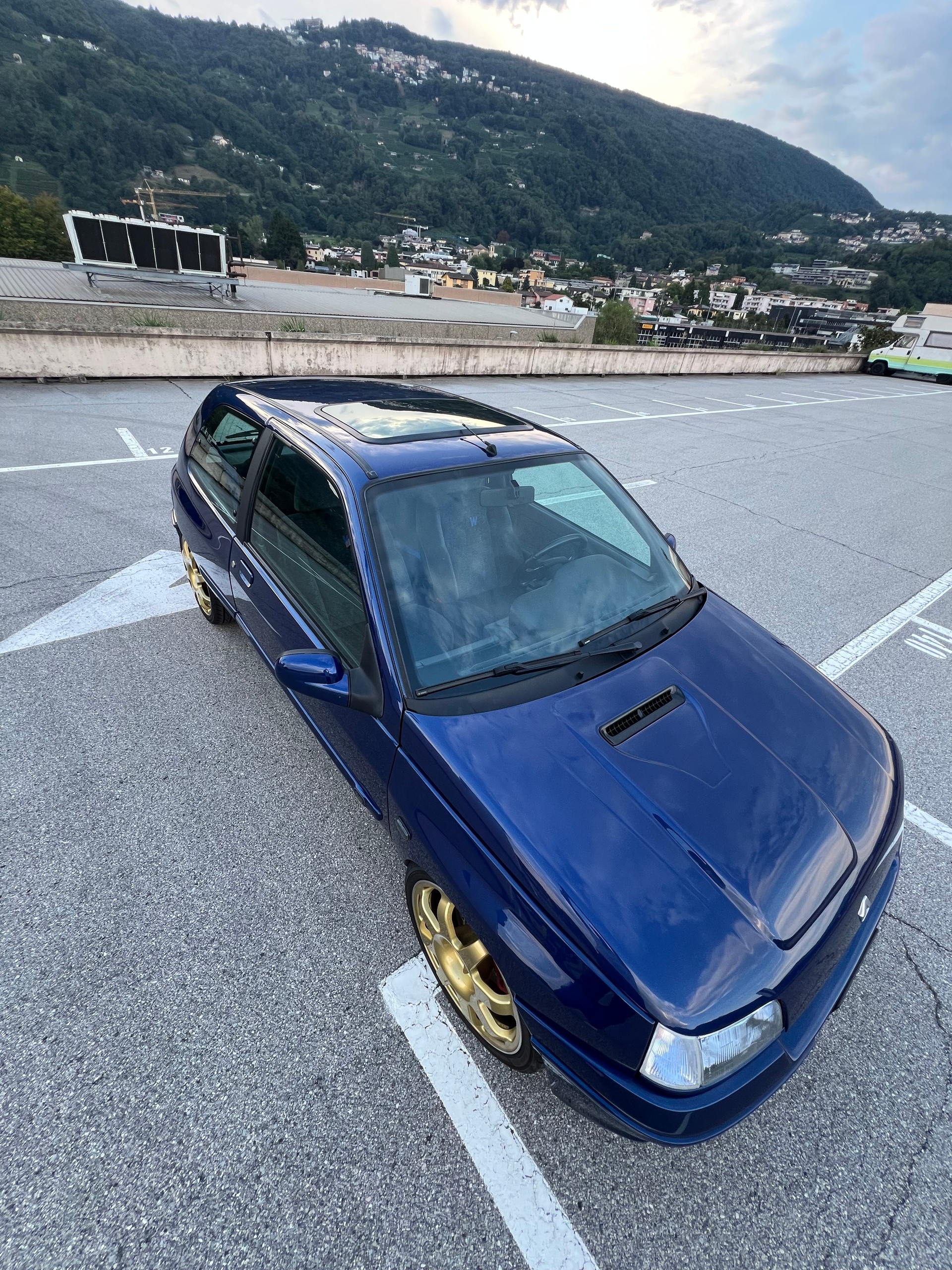 RENAULT Clio 2.0 16V Williams-image-10
