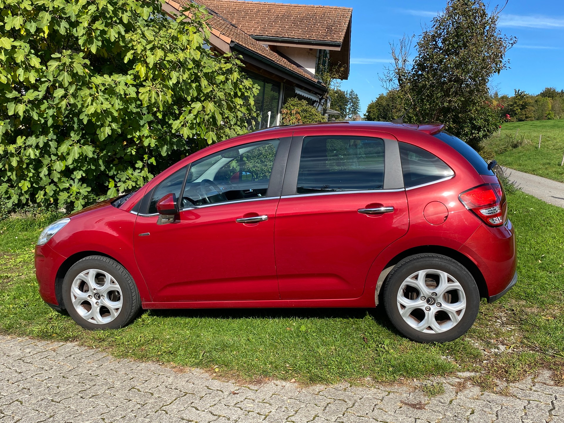 CITROEN C3 1.4i 16V Exclusive-image-1