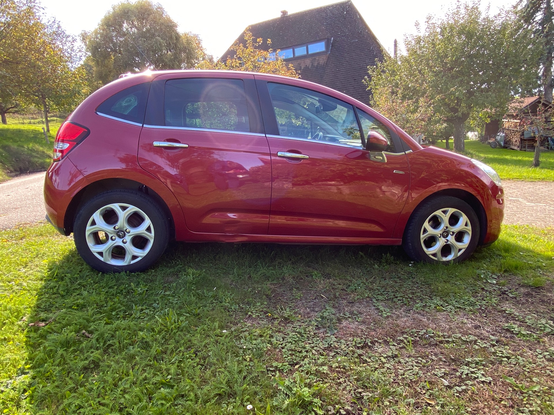 CITROEN C3 1.4i 16V Exclusive-image-5