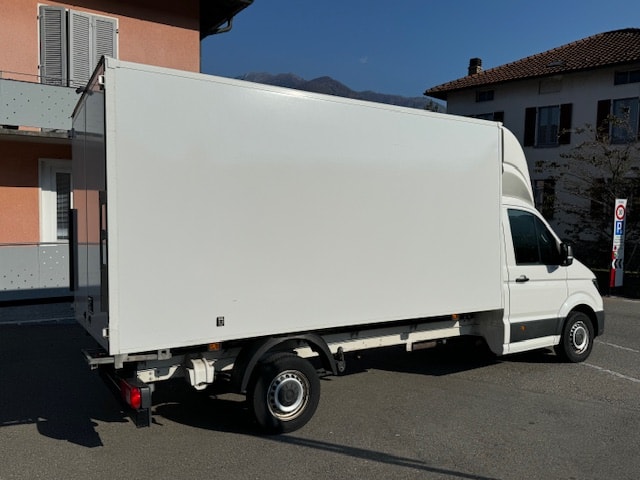 VW CRAFTER-image-7