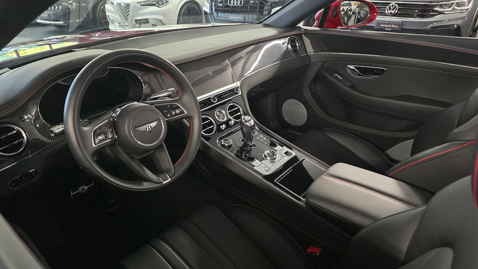 BENTLEY Continental GTC 4.0 V8 Carbon Edition-image-18