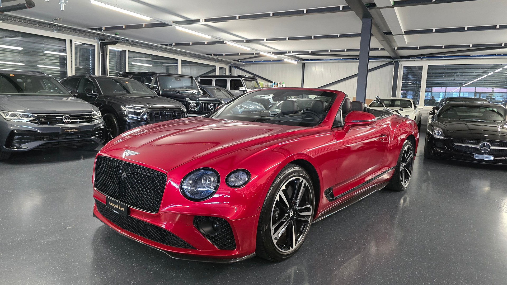 BENTLEY Continental GTC 4.0 V8 Carbon Edition-image-12