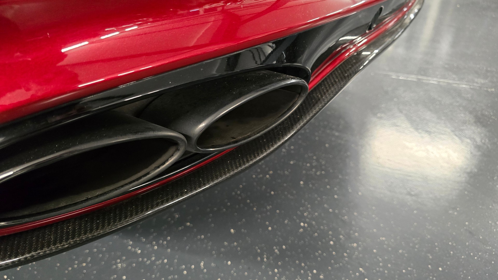 BENTLEY Continental GTC 4.0 V8 Carbon Edition-image-17