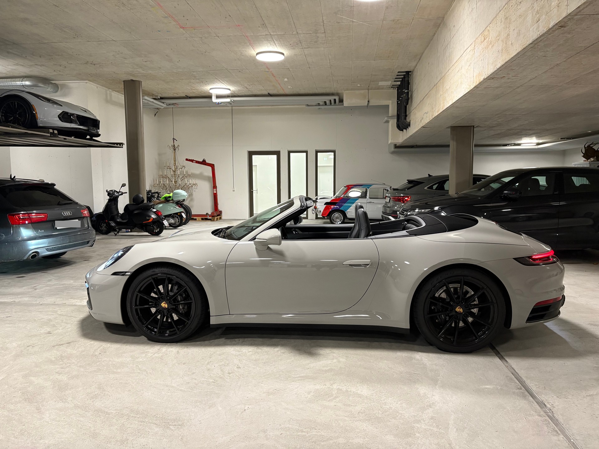 PORSCHE 911 Carrera 4 Cabriolet PDK-image-2