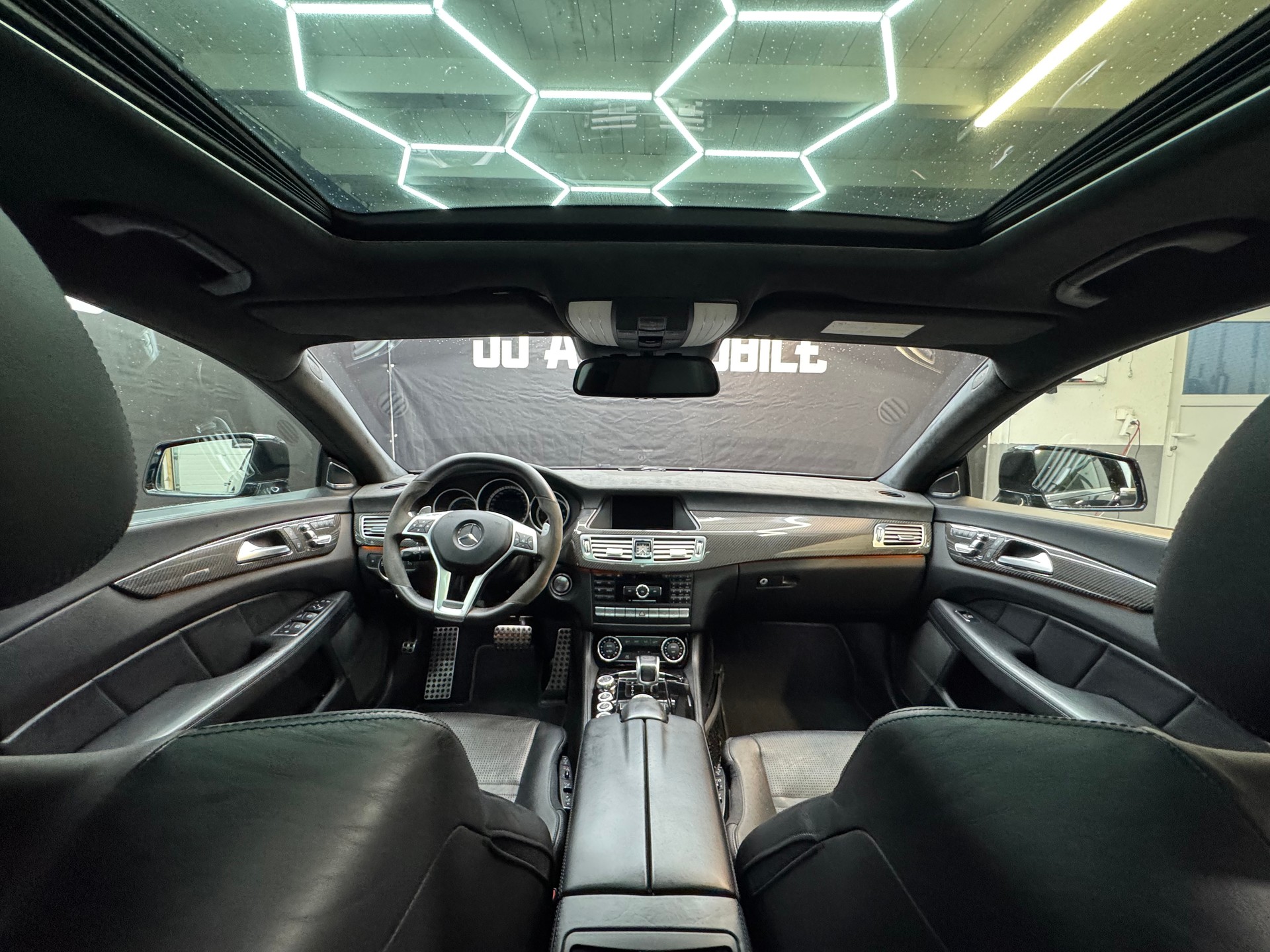 MERCEDES-BENZ CLS 63 AMG Speedshift MCT-image-7