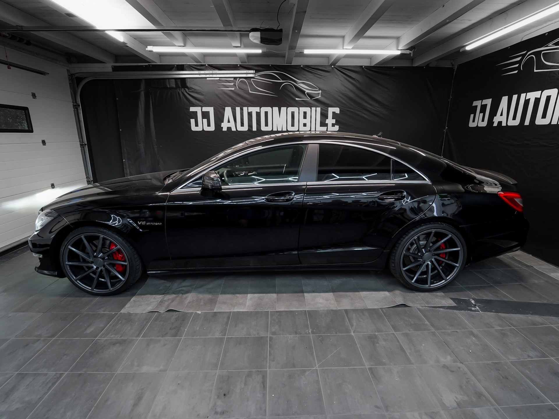MERCEDES-BENZ CLS 63 AMG Speedshift MCT-image-3