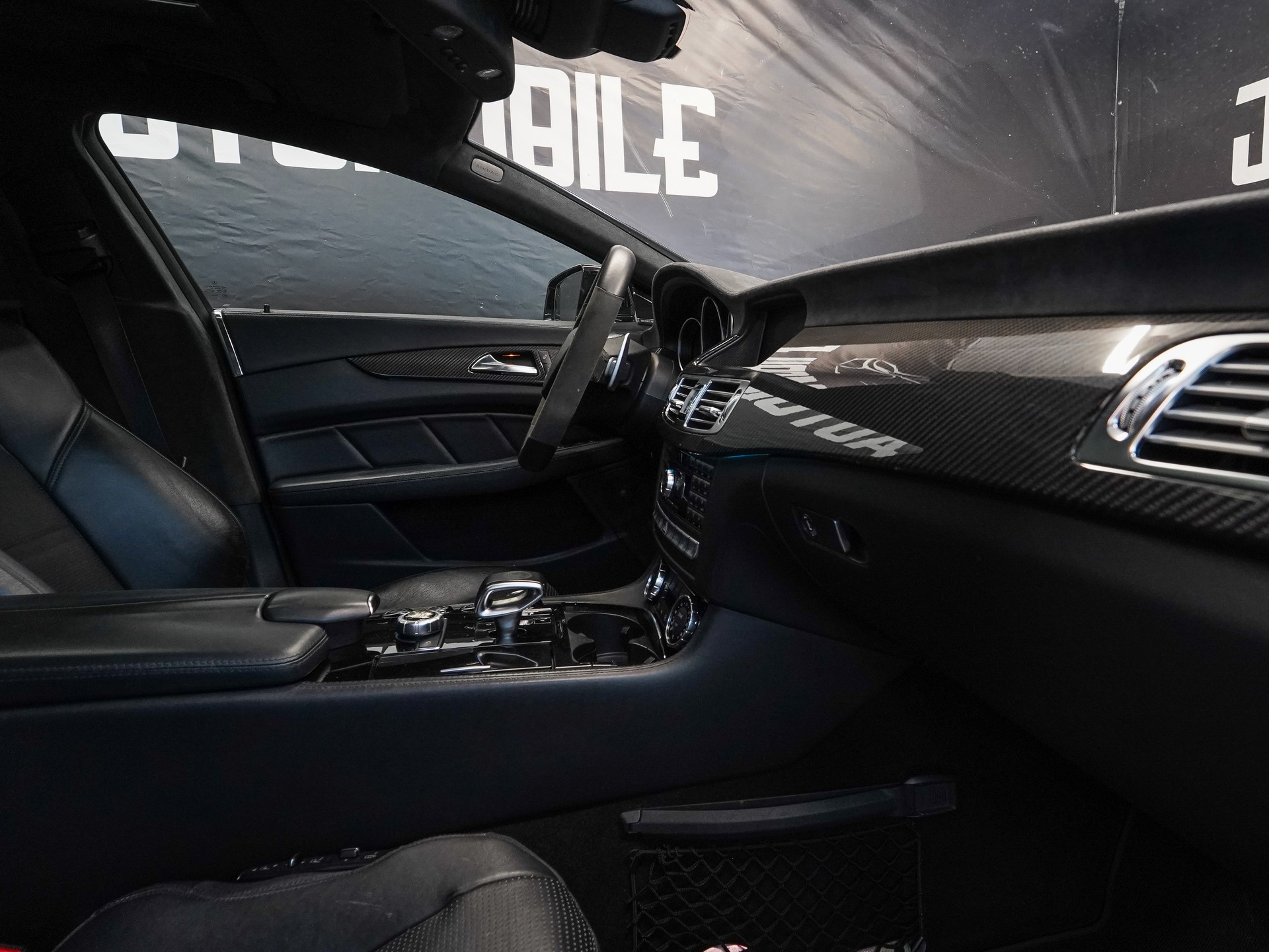 MERCEDES-BENZ CLS 63 AMG Speedshift MCT-image-10