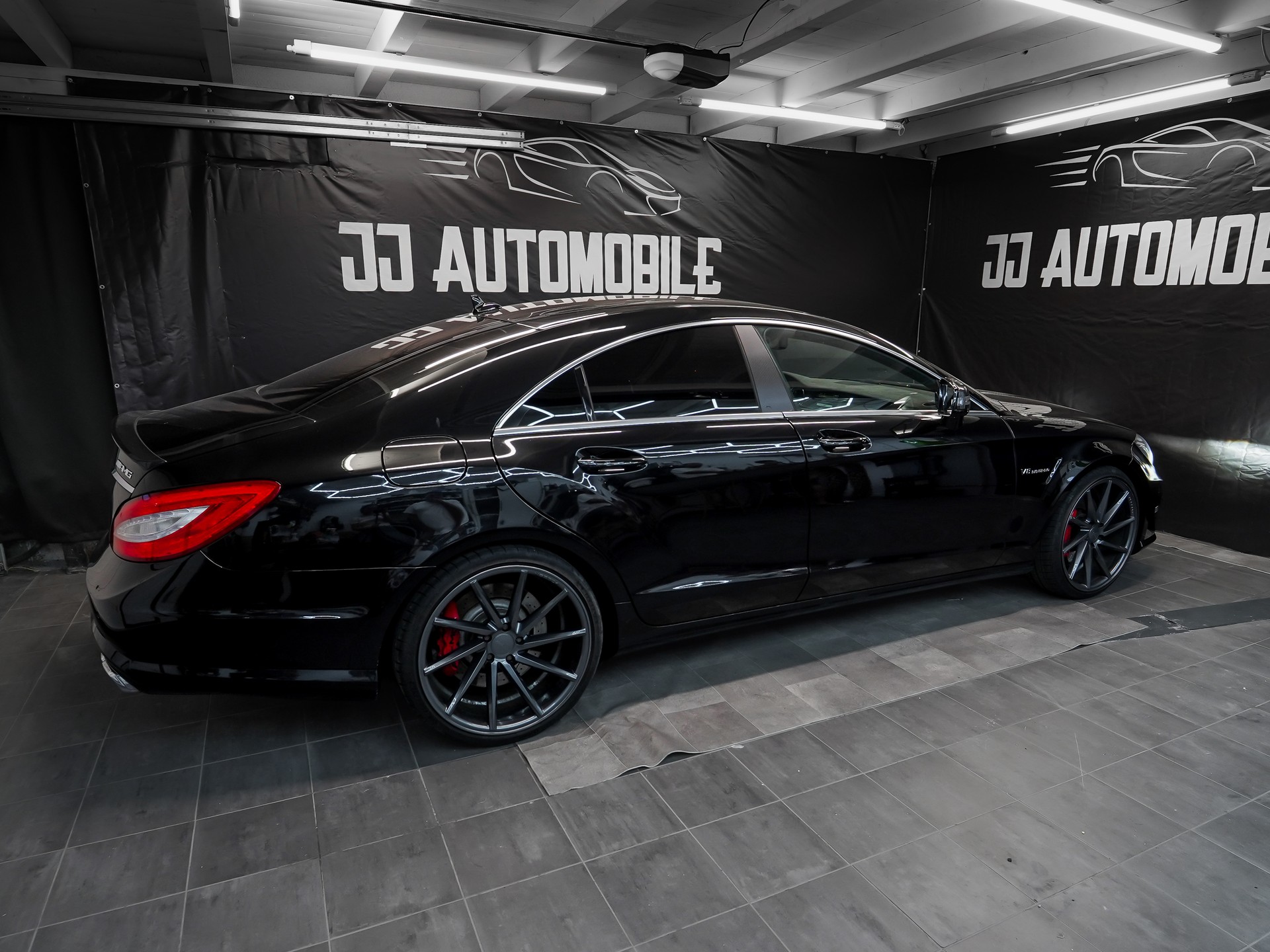 MERCEDES-BENZ CLS 63 AMG Speedshift MCT-image-5