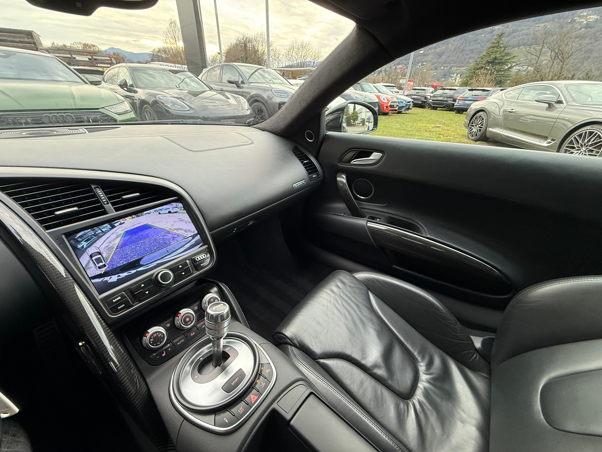 AUDI R8 Coupé 4.2-image-15