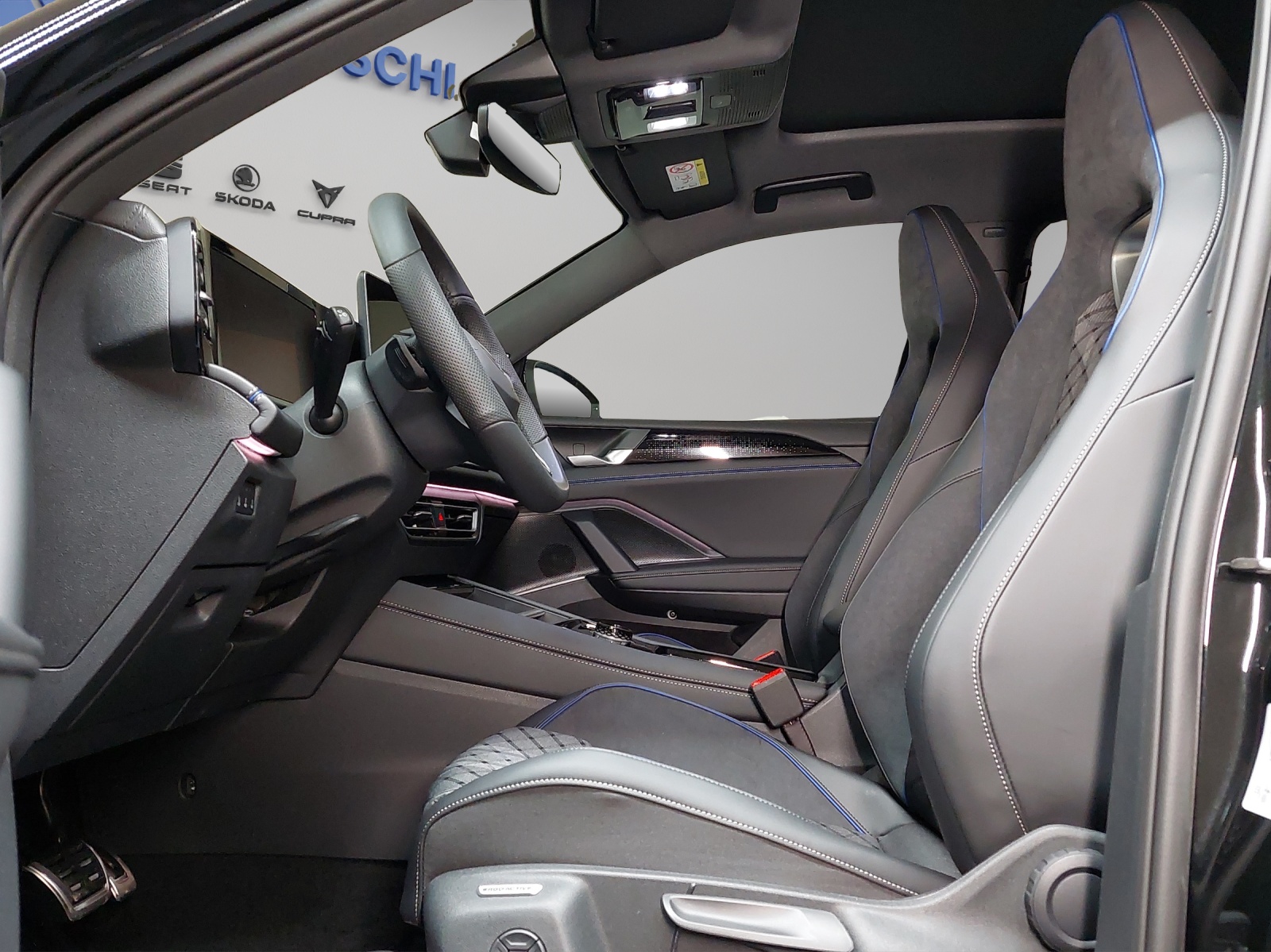 VW VW Tiguan R-Line 4MOTION-image-5
