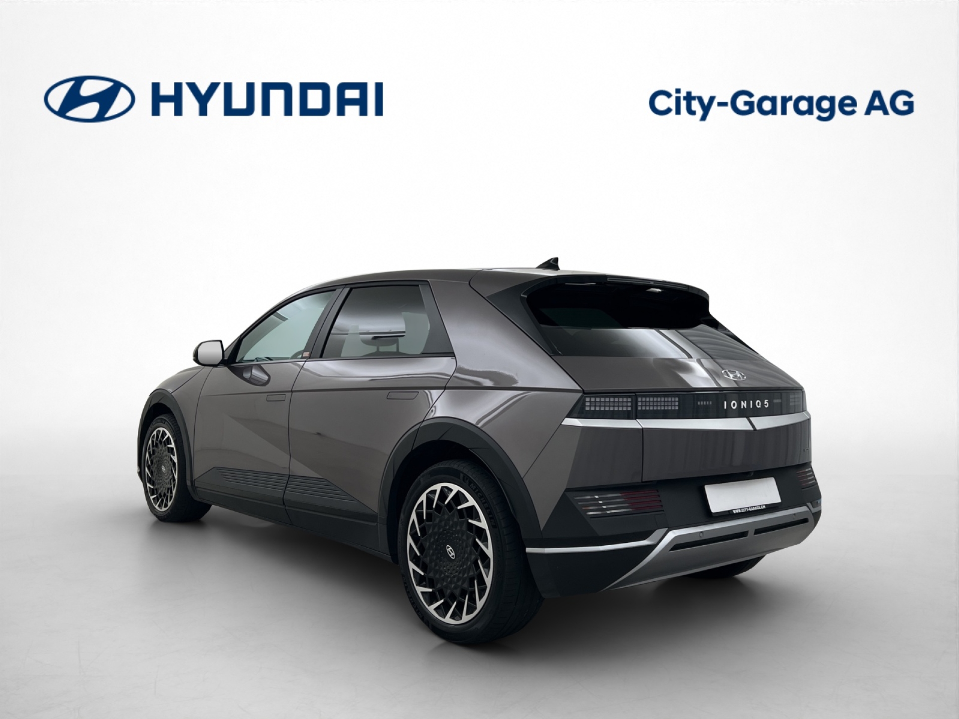 HYUNDAI Ioniq 5 Look 4WD-image-1