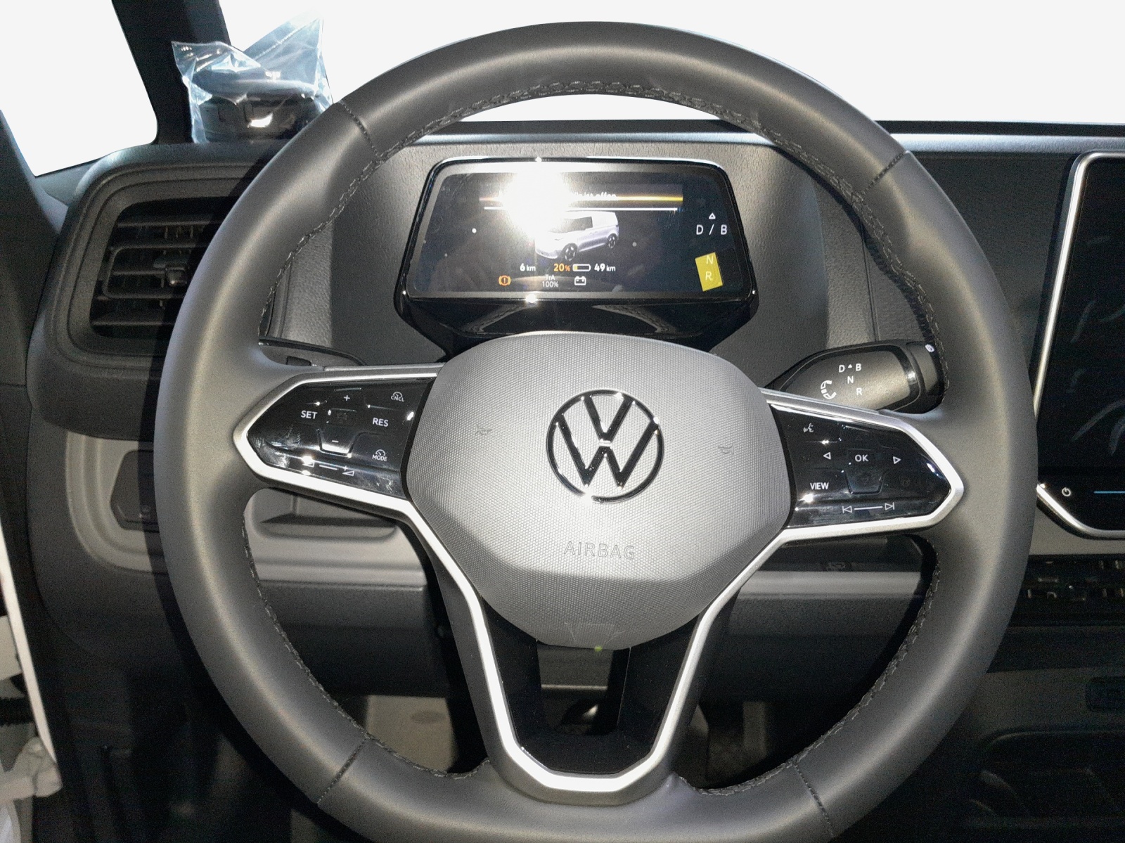 VW ID. Buzz Cargo Pro 4Motion-image-9