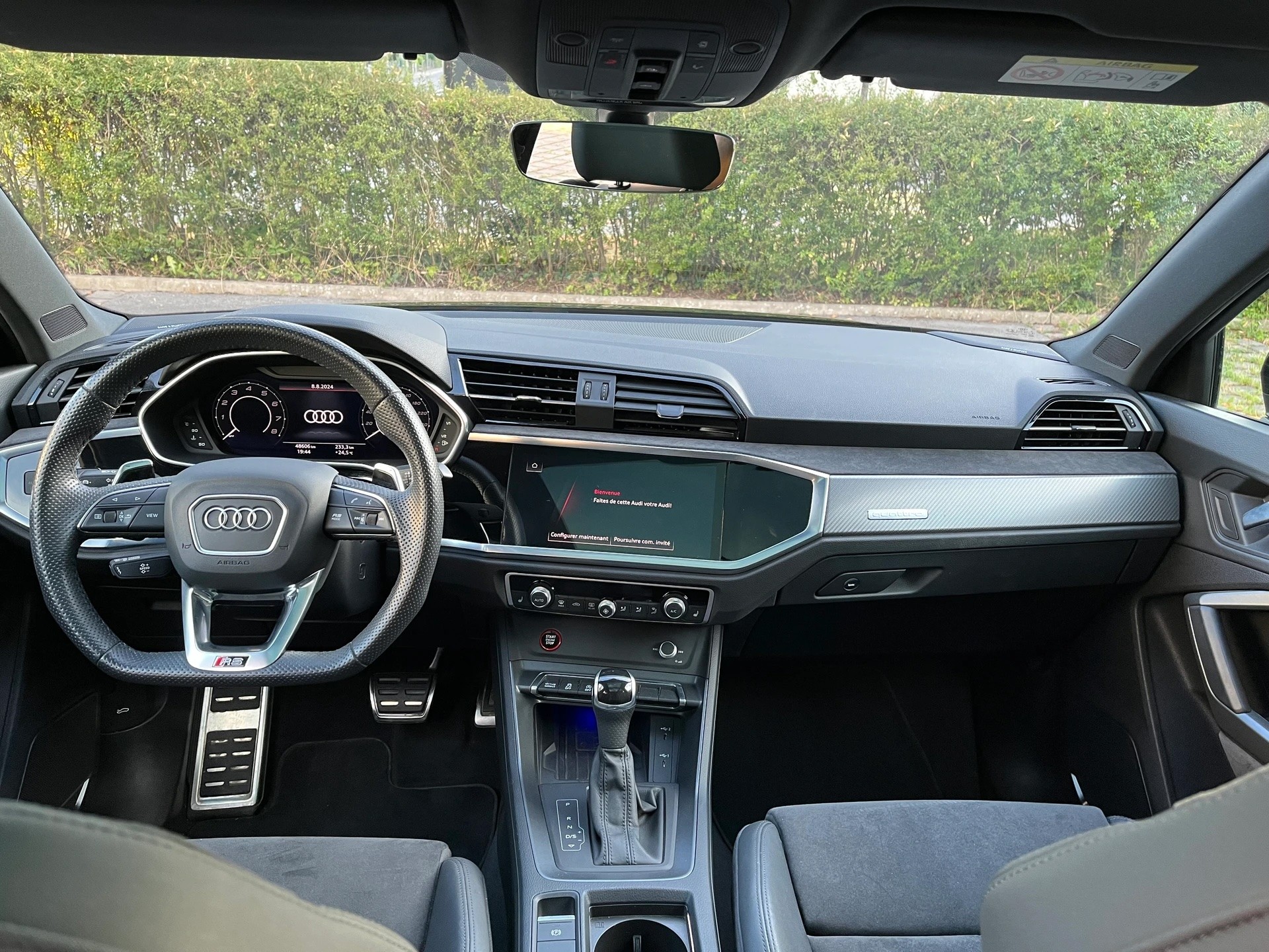 AUDI RS Q3 2.5 TFSI quattro S tronic-image-10