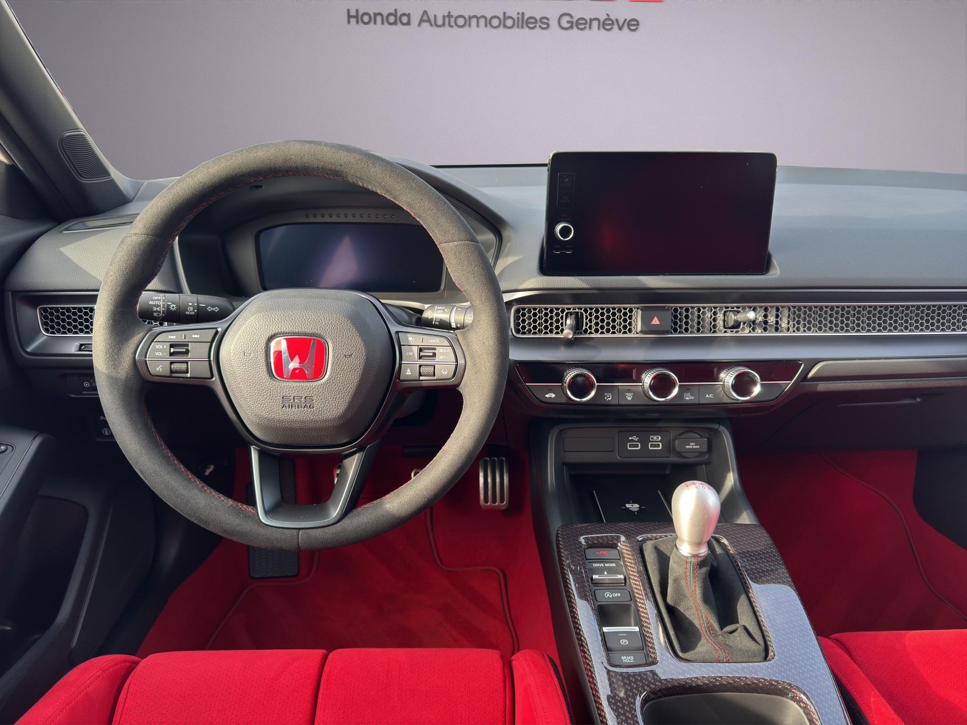 HONDA Civic 2.0 VTEC Type R 50th Anniversary-image-7