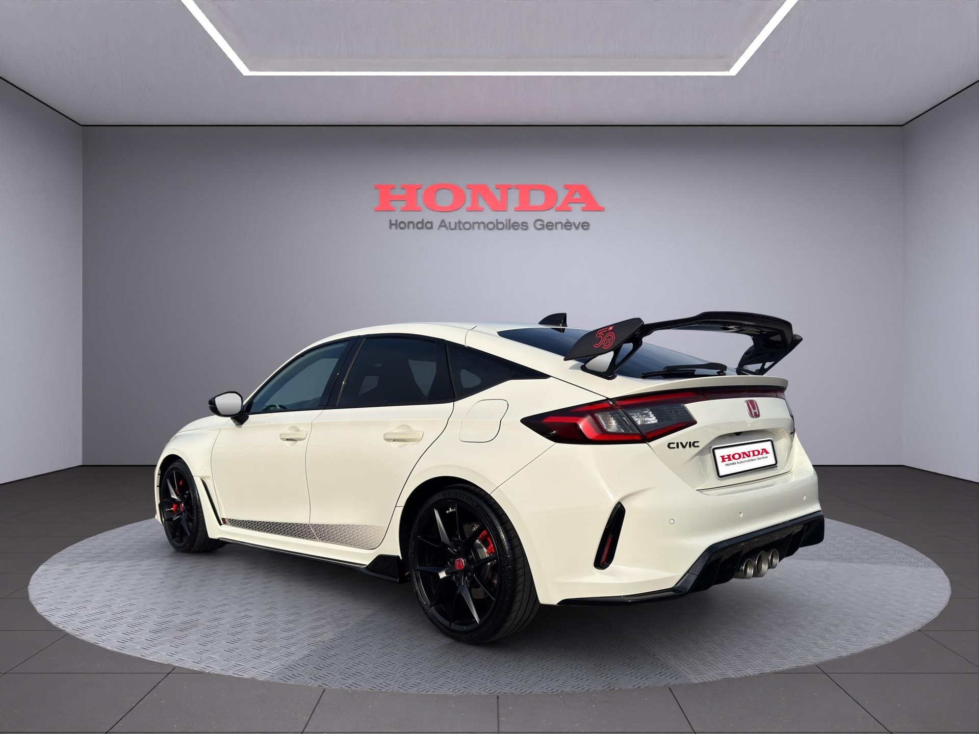 HONDA Civic 2.0 VTEC Type R 50th Anniversary-image-5
