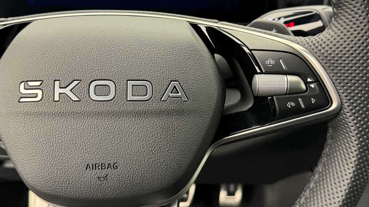 SKODA Kodiaq 1.5 TSI PHEV Sportline-image-9