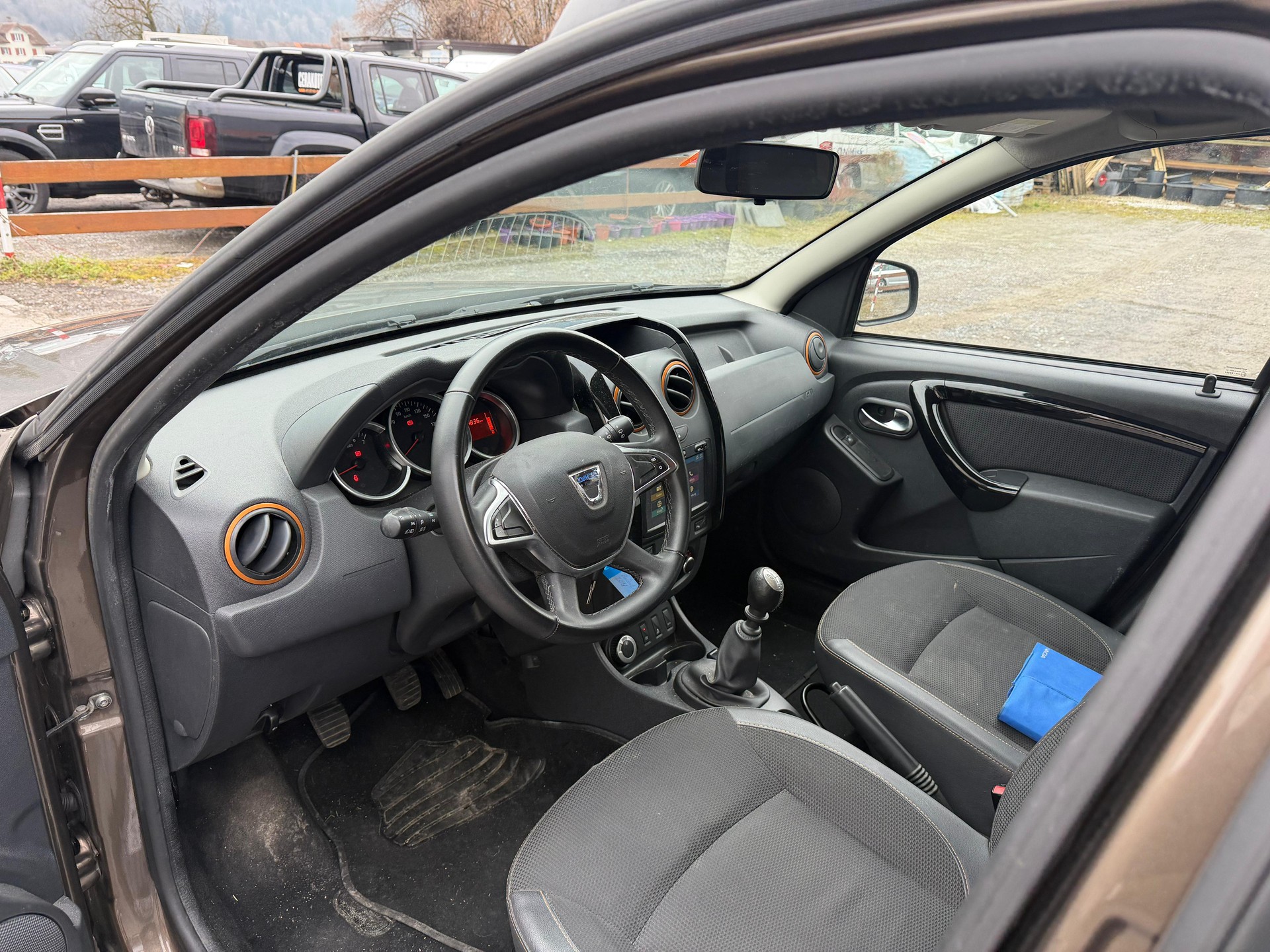 DACIA Duster 1.2 T Privilège 4x4-image-5