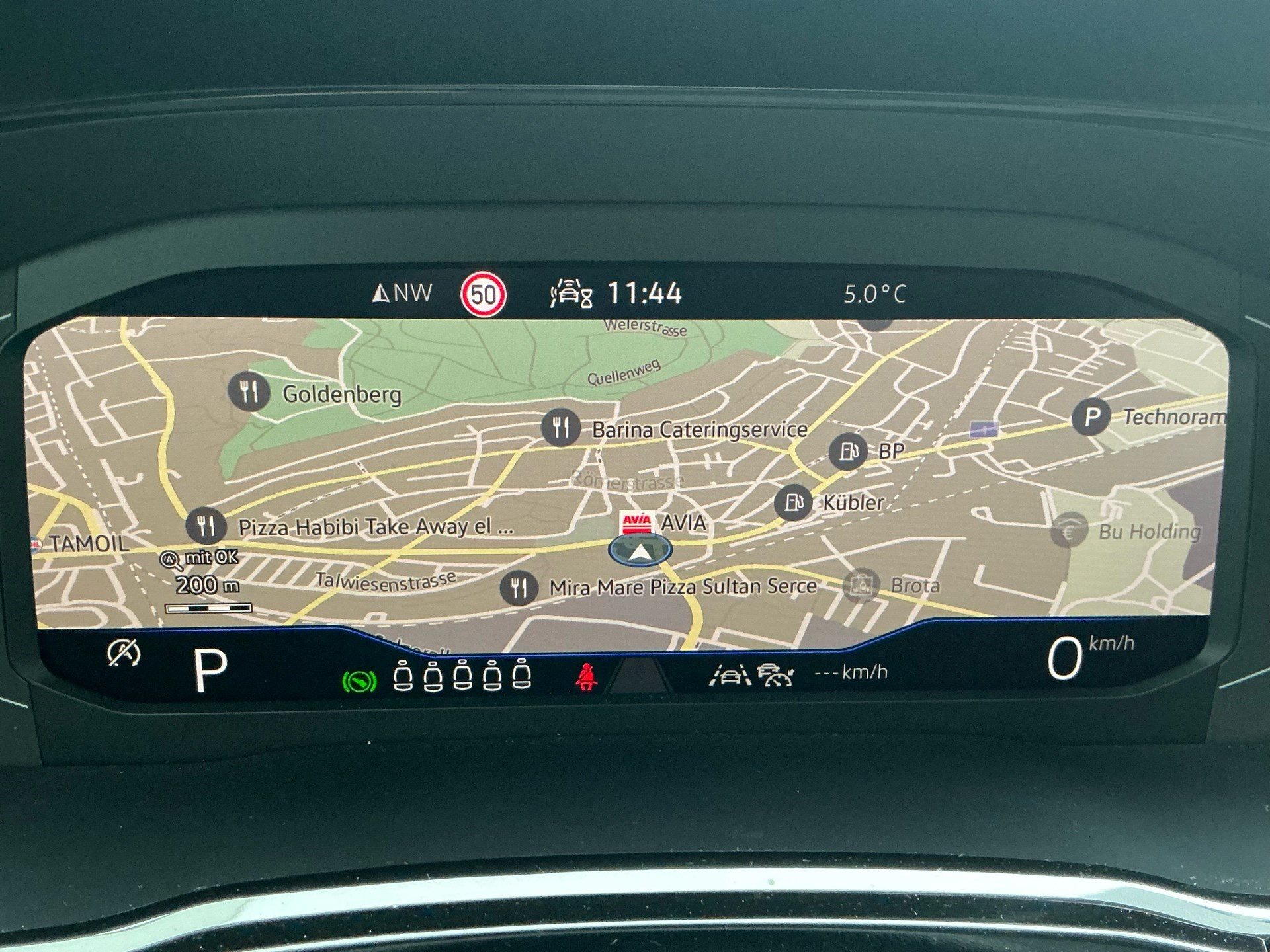 VW Touran 2.0 TDI DSG HIGHLINE *** 7 -SITZER ***-image-11