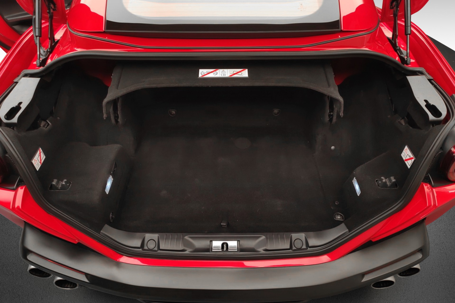 FERRARI Portofino 3.9 V8 T-image-14