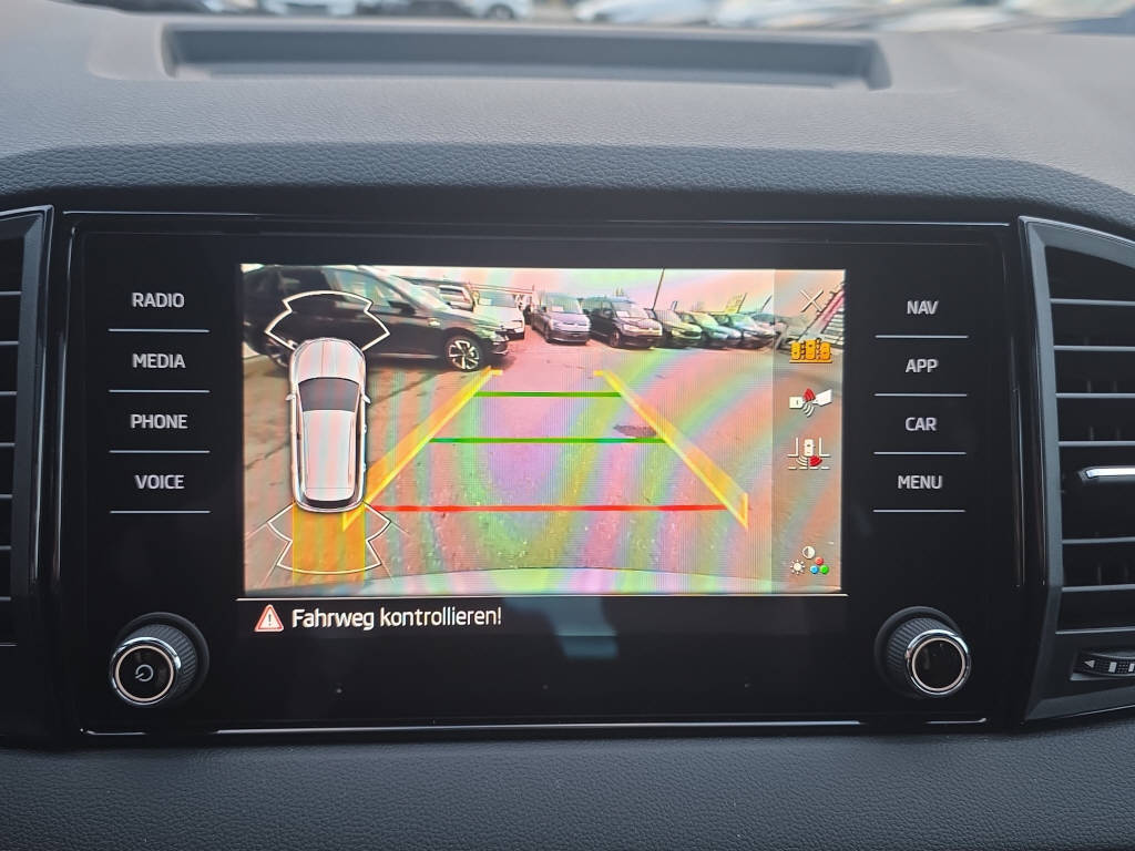 SKODA Karoq 1.5 TSI SportLine DSG-image-22