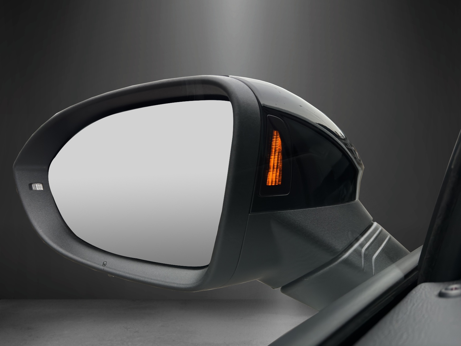 VW Golf 1.5 e TSI mHEV R-Line DSG-image-15