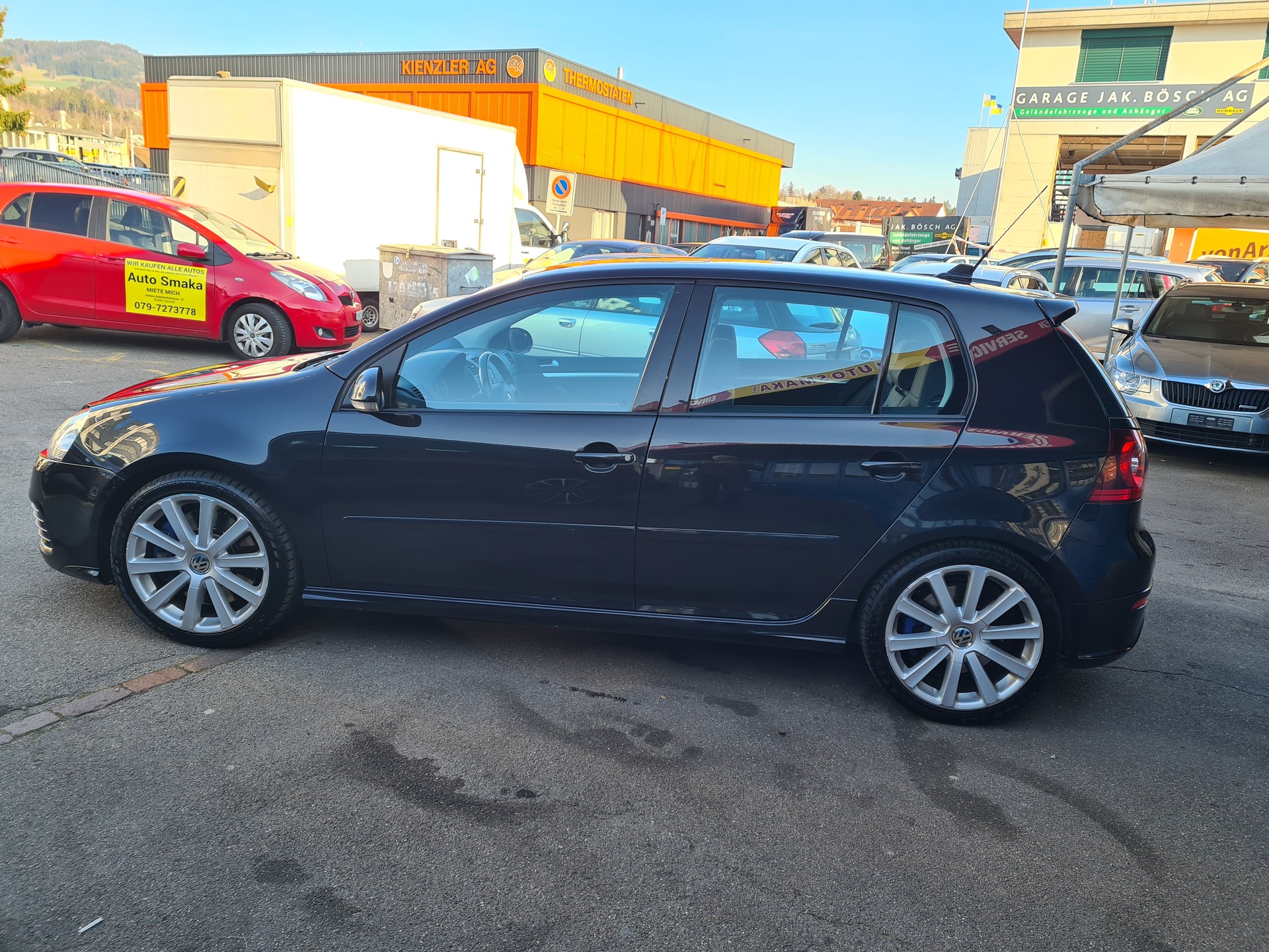 VW Golf R32 4Motion-image-5