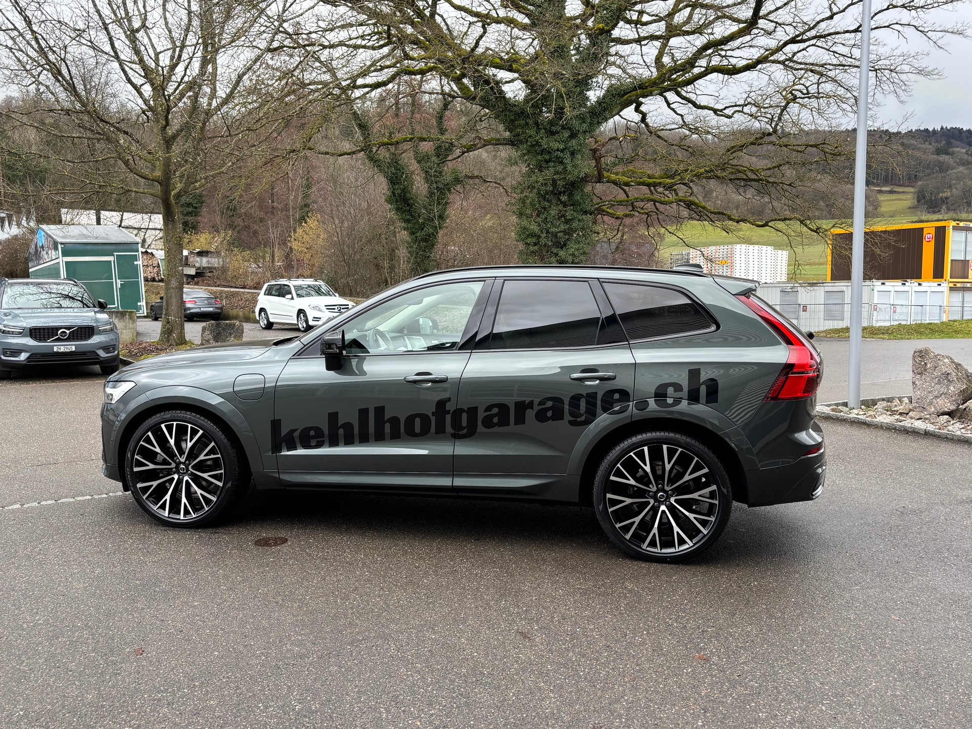 VOLVO XC60 2.0 T8 TE Ultra Dark eAWD-image-5