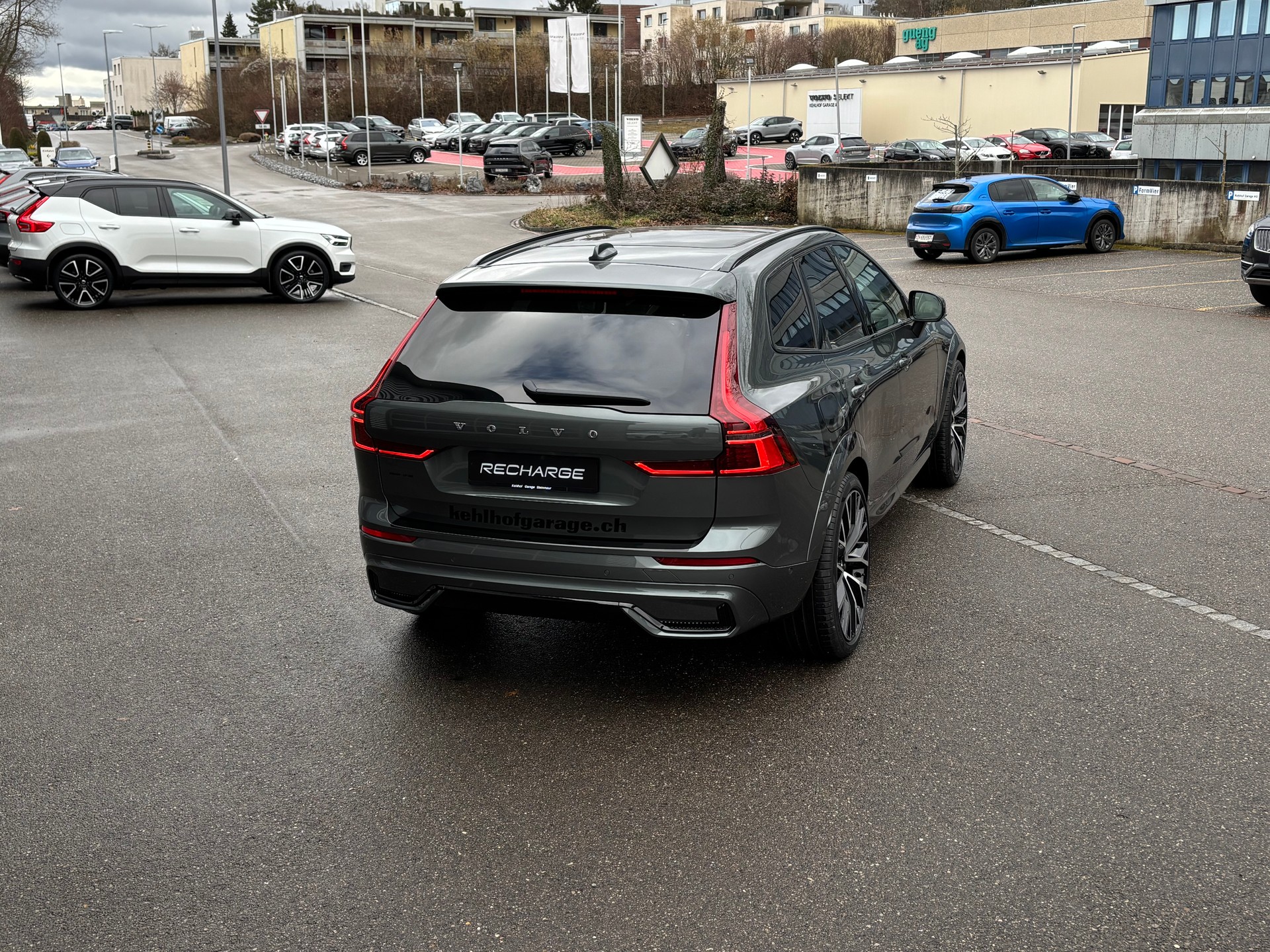 VOLVO XC60 2.0 T8 TE Ultra Dark eAWD-image-6