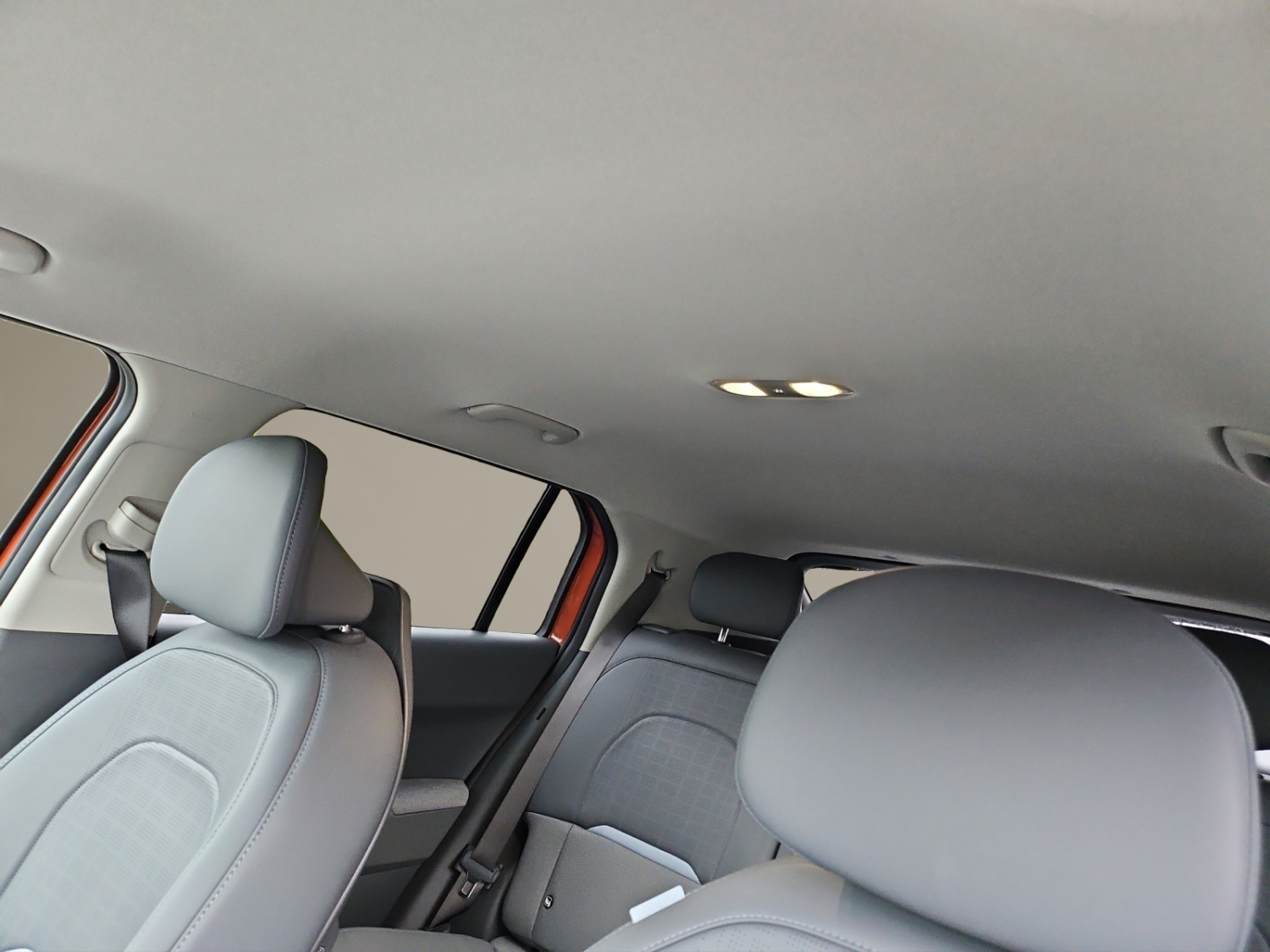 KIA EV3 81 kWh Earth+-image-18
