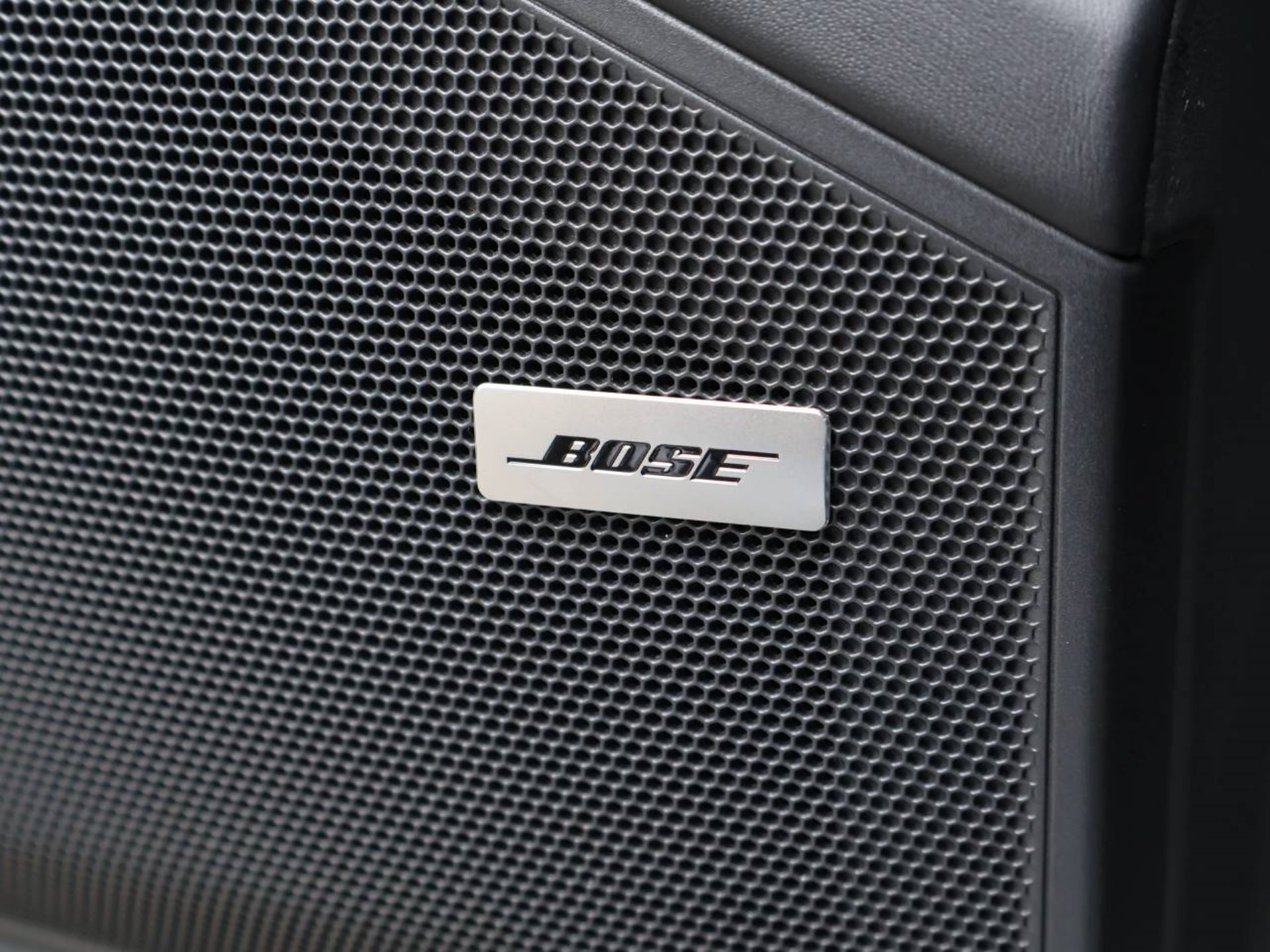 PORSCHE Cayenne S E-Hybrid Coupé-image-28