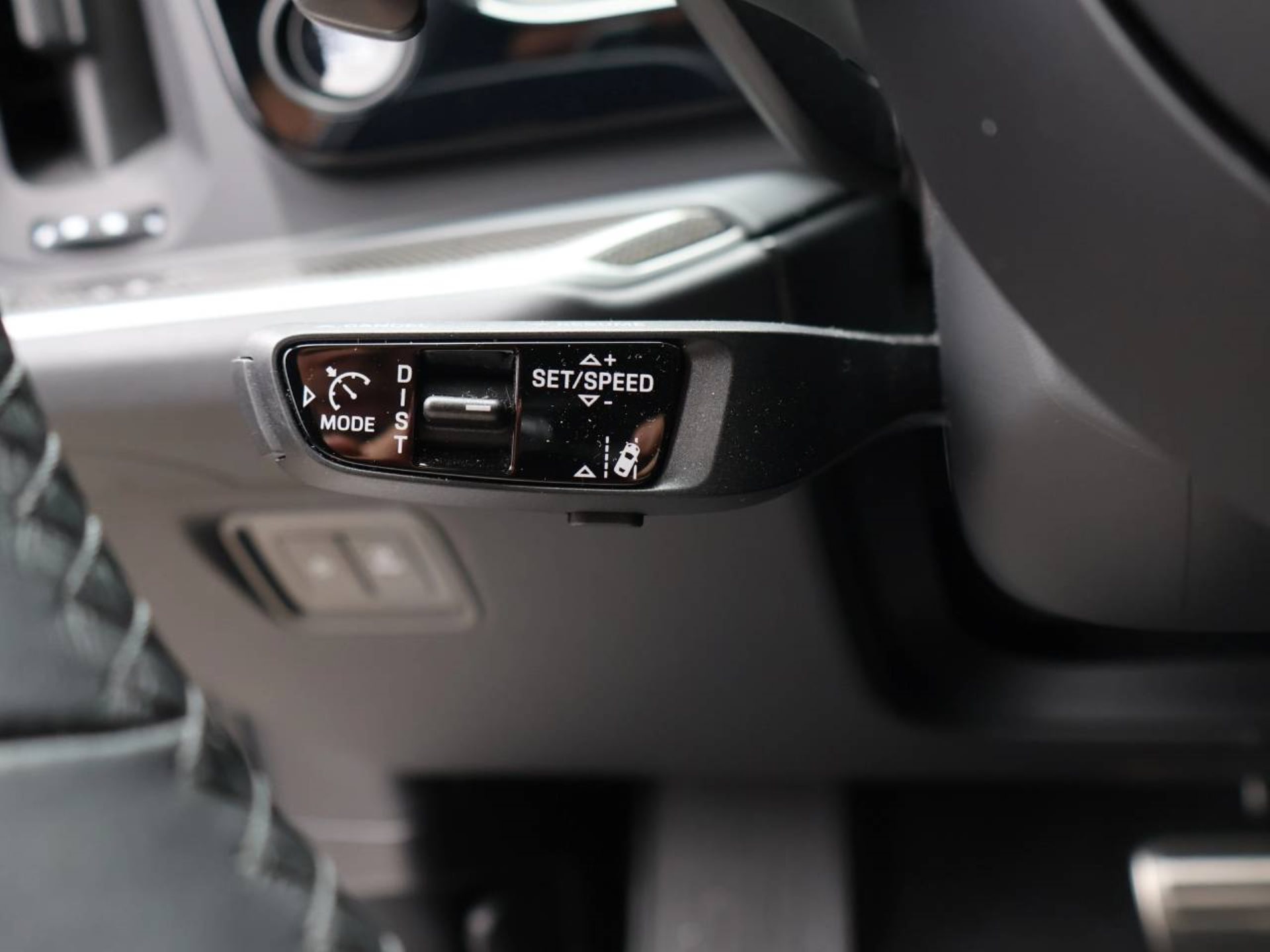 PORSCHE Cayenne S E-Hybrid Coupé-image-24