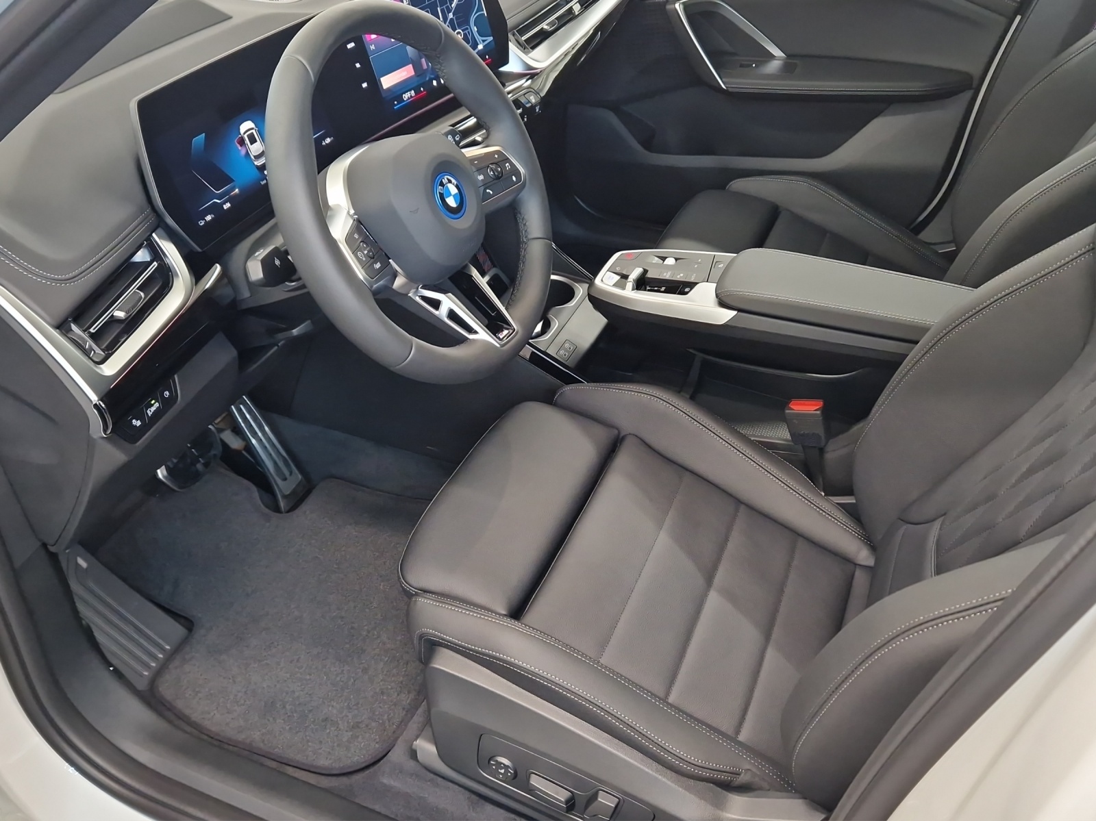BMW iX1 xDrive 30 M Sport Pro-image-6