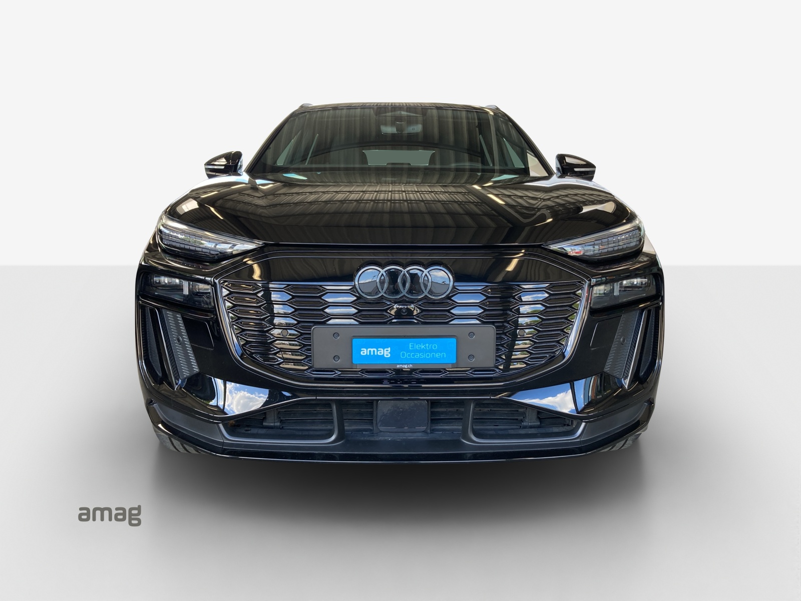 AUDI Q6 e-tron quattro-image-7