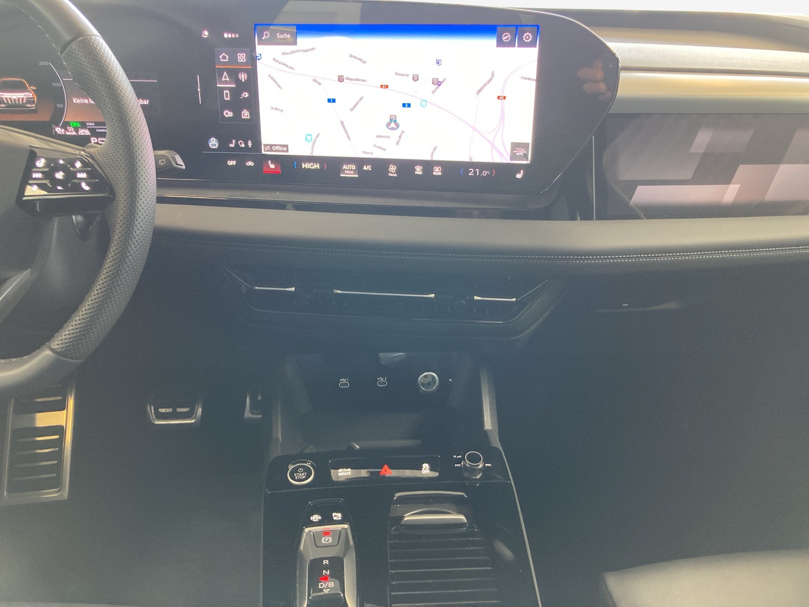 AUDI Q6 e-tron quattro-image-11