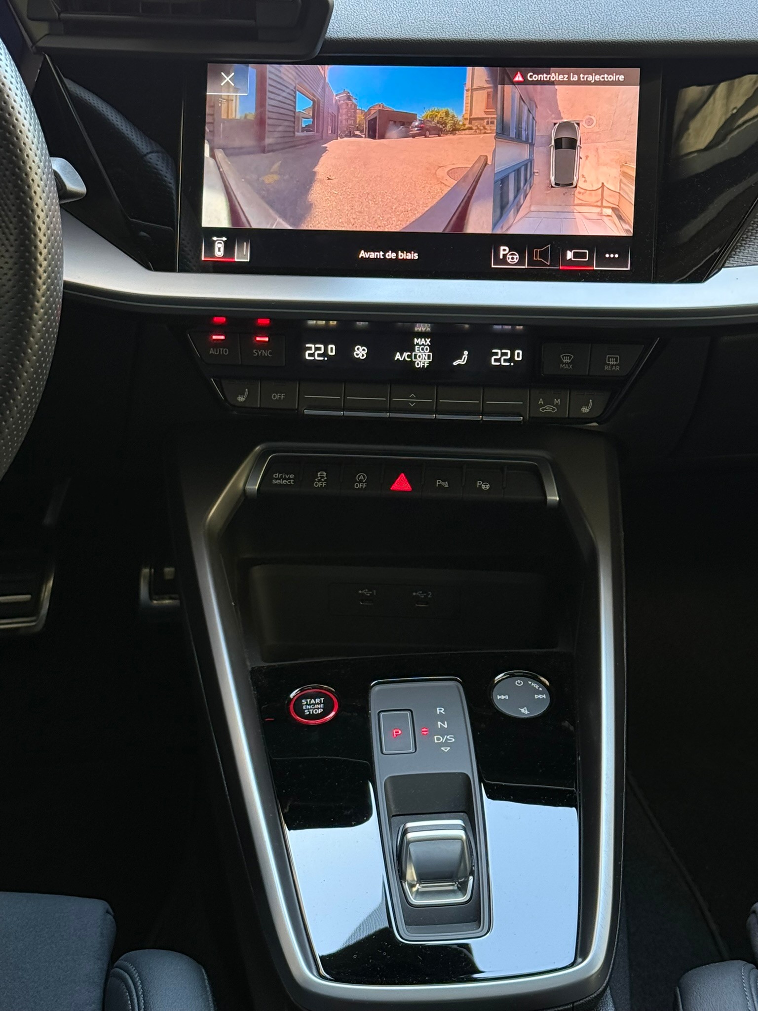 AUDI RS3 Sportback 2.5 TSI quattro S-tronic-image-11