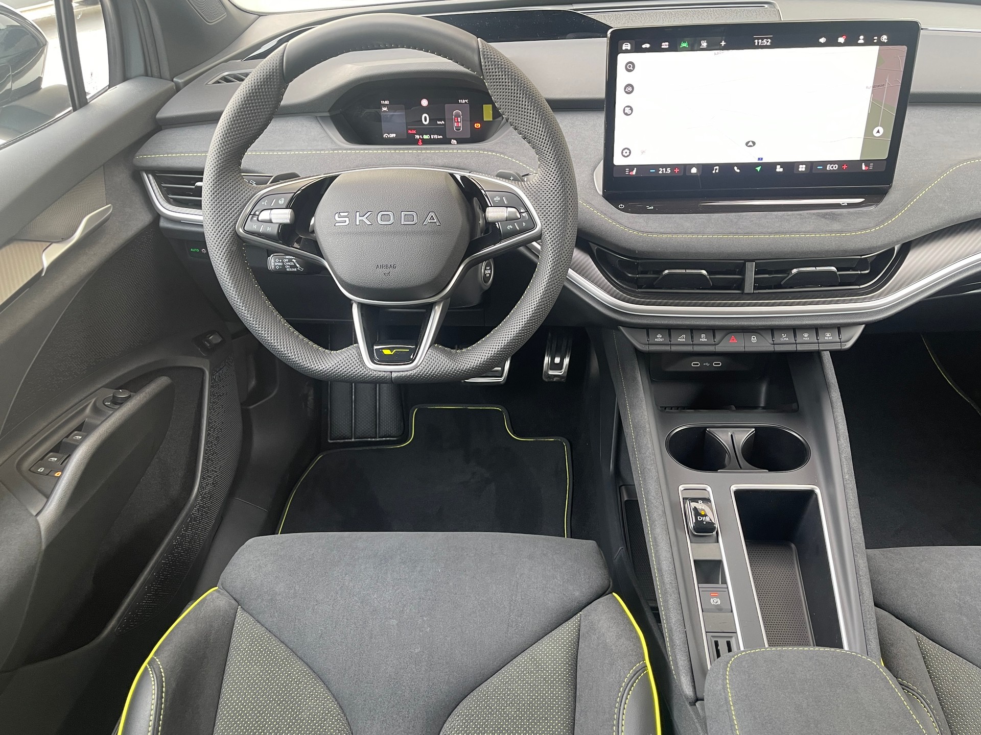 SKODA Elroq RS 4x4-image-17
