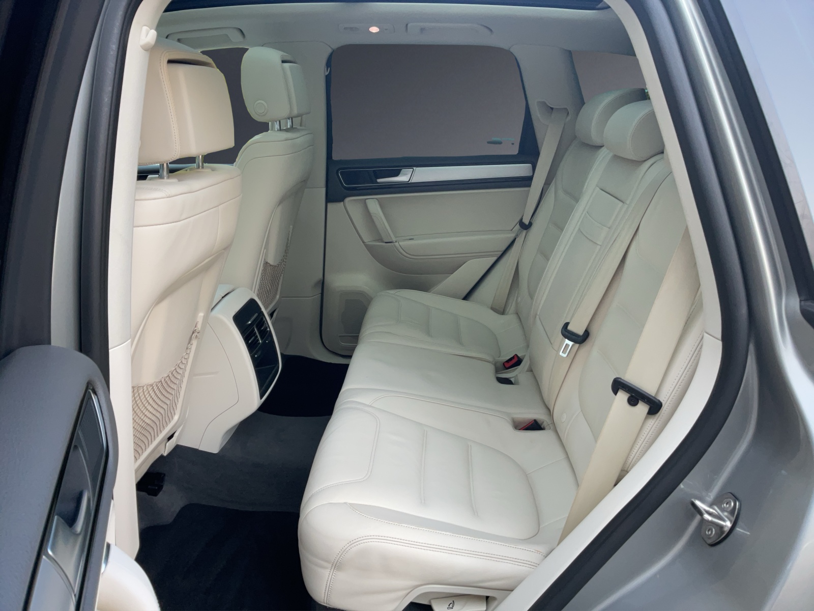 VW Touareg 3.0 TDI BMT-image-15