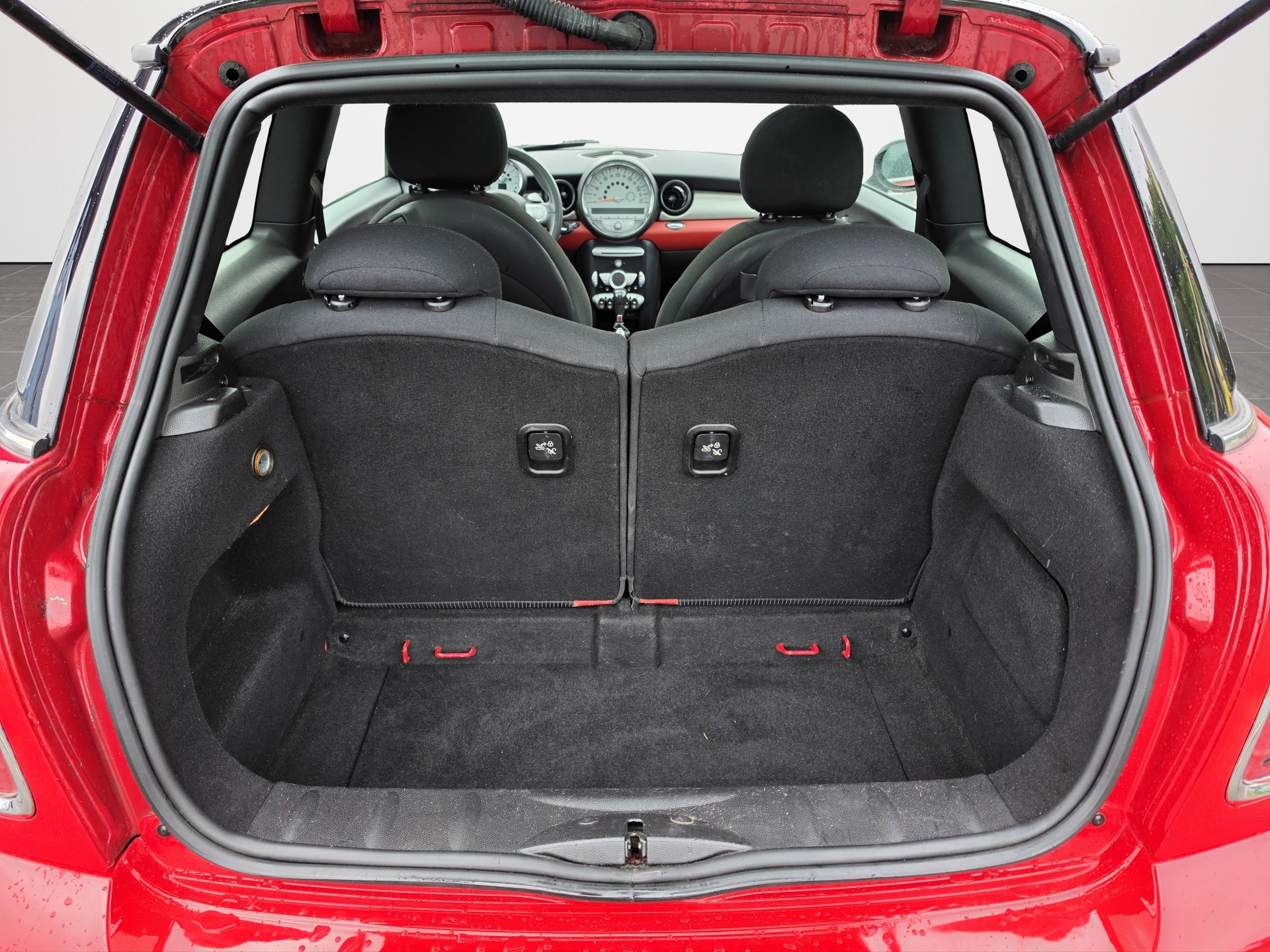 MINI Cooper-image-8