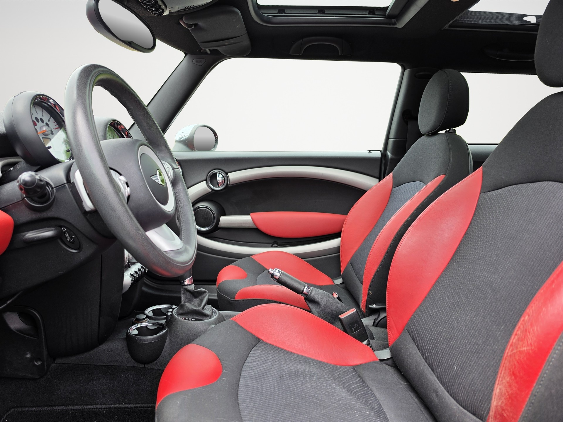 MINI Cooper-image-5