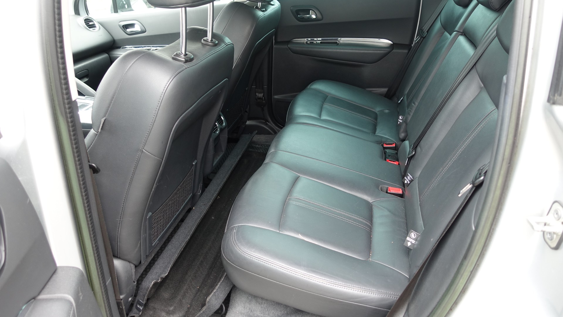 PEUGEOT 3008 1.6 16V T Style Tiptronic-image-4