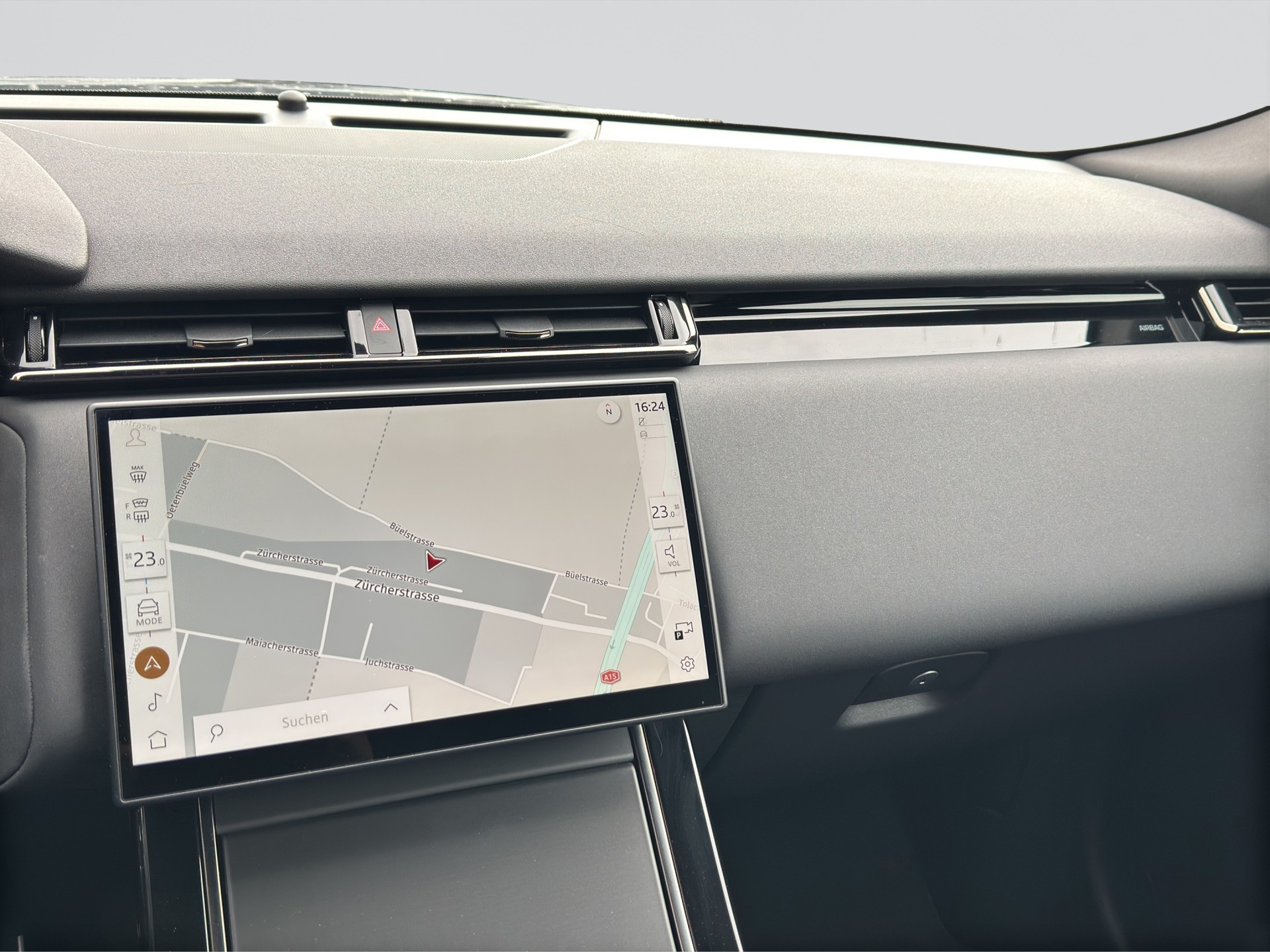 LAND ROVER Range Rover Velar D 200 Black Automatic-image-12