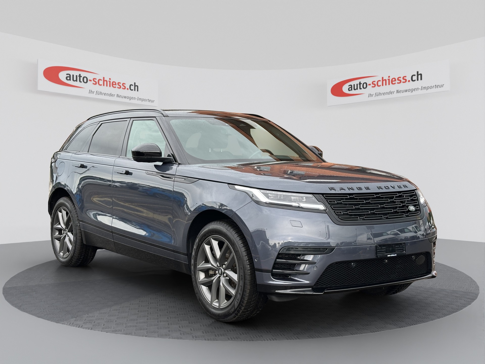 LAND ROVER Range Rover Velar D 200 Black Automatic-image-0