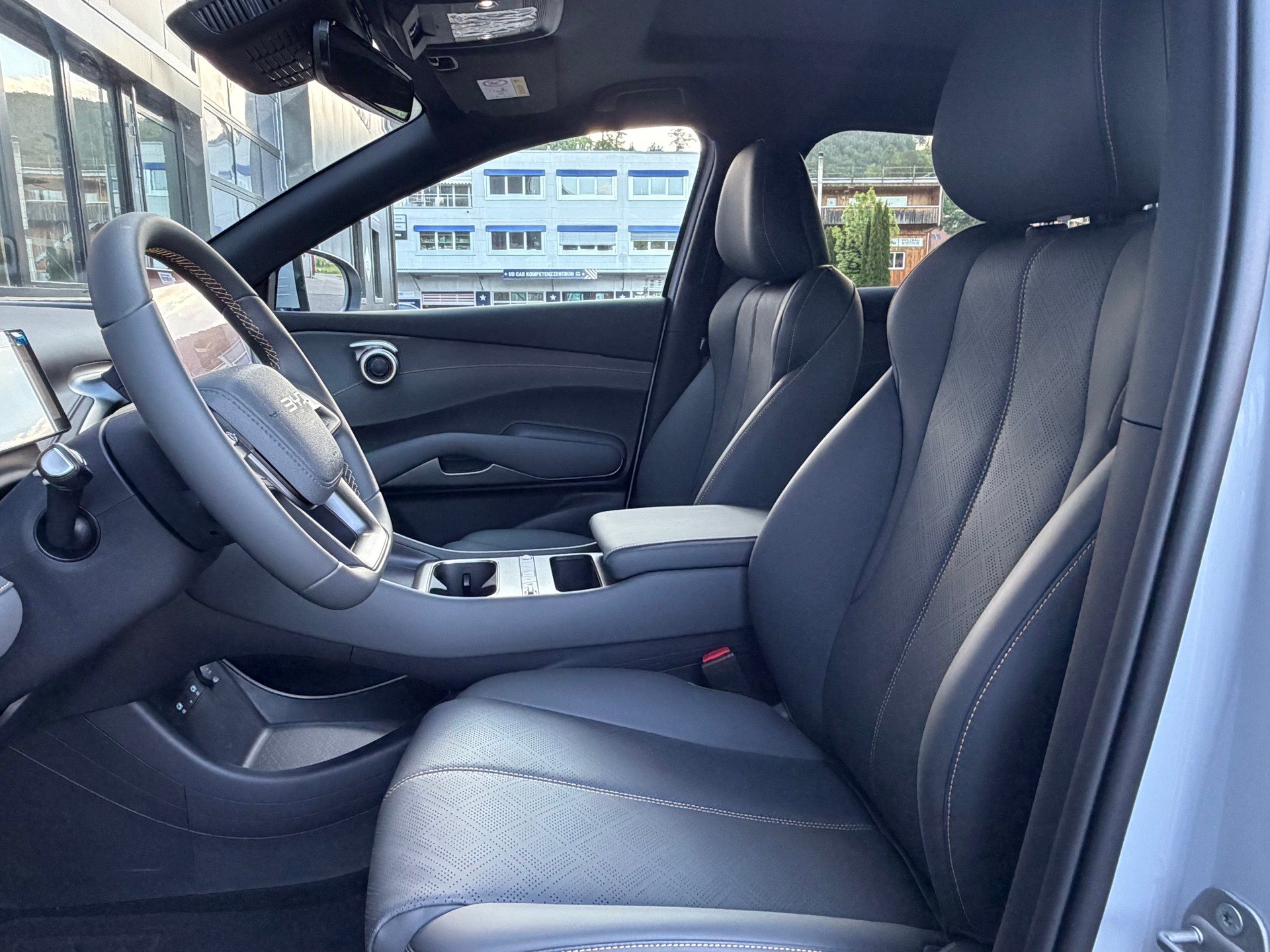 BYD Atto 3 EVO 74.8 kWh Excellence AWD-image-7