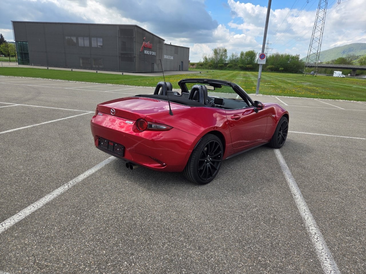 MAZDA MX-5 SKYACTIV-G 160 Revolution-image-4