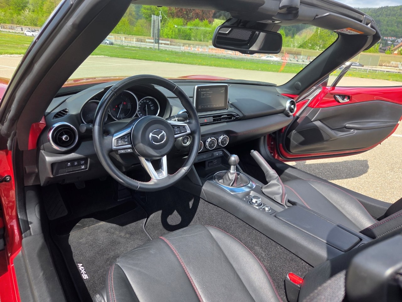 MAZDA MX-5 SKYACTIV-G 160 Revolution-image-6