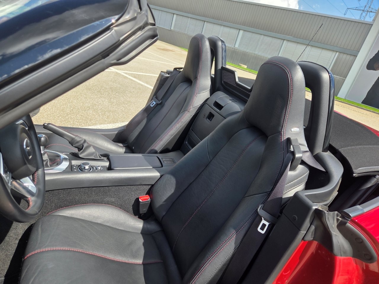 MAZDA MX-5 SKYACTIV-G 160 Revolution-image-8