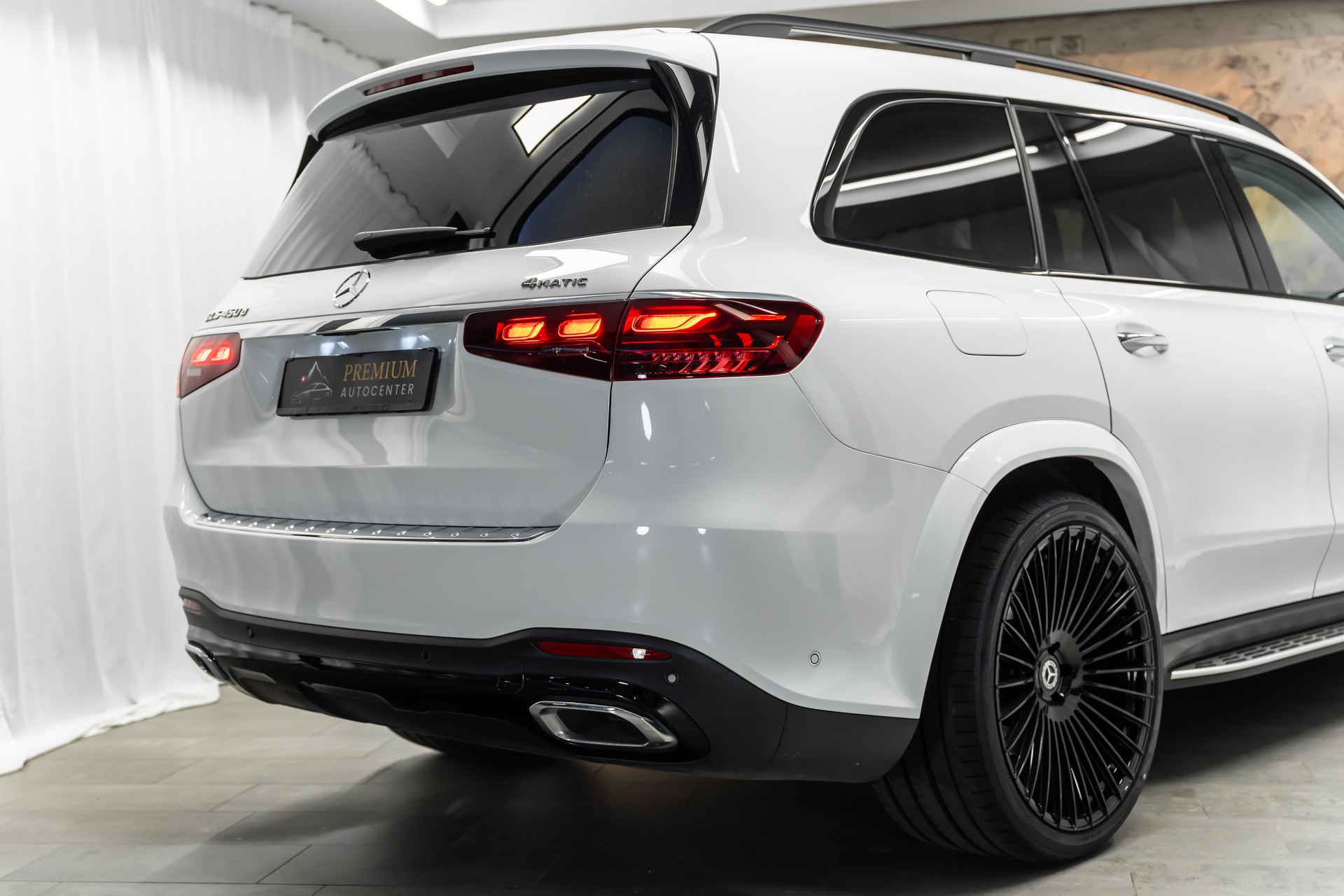 MERCEDES-BENZ GLS 450 d 4Matic 9G-Tronic *Facelift*Head-Up*Massage*Panorama*23"*-image-6