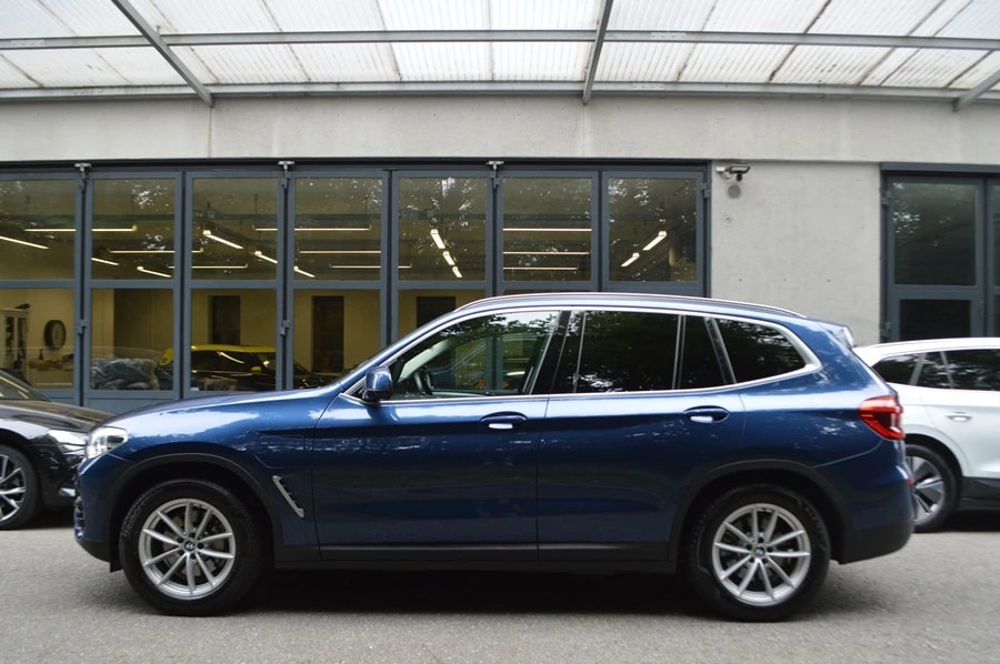 BMW X3 xDrive 30e-image-3